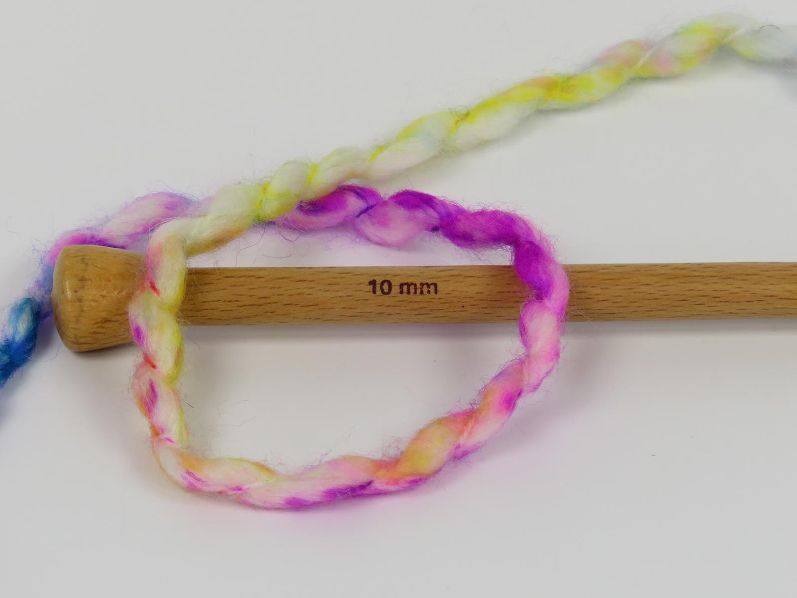 Alpine Wool Color Green, White, Turquoise, Fuchsia