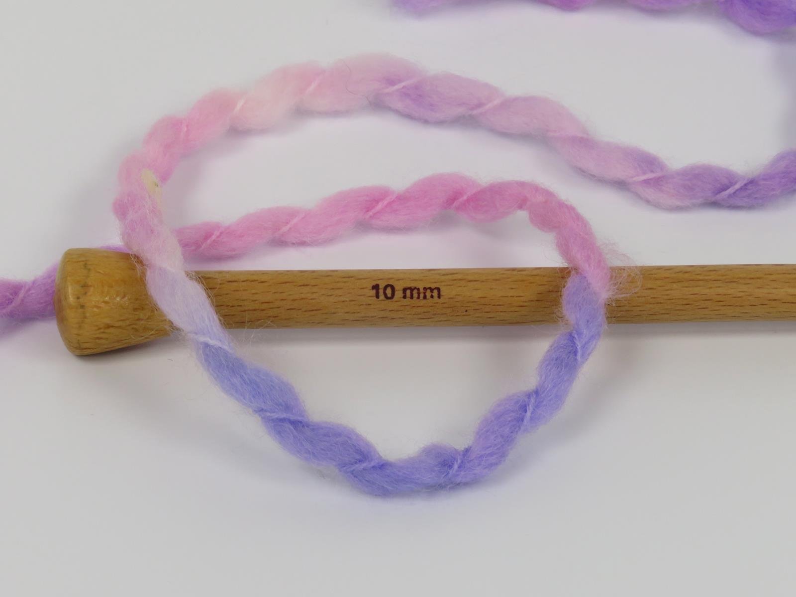 Alpine Wool Color Lilac, Pink Shades