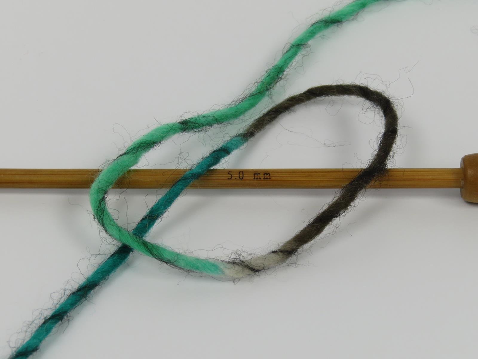 Armonia Lana Green, Black, Blue, Camel, Gold Shades