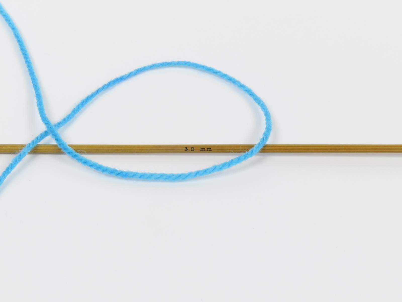 Baby Batik White, Blue Shades