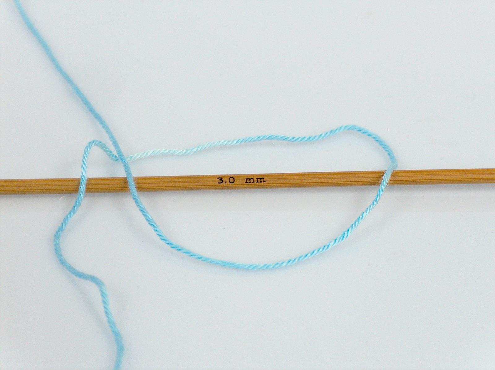 Biscuit White, Blue Shades