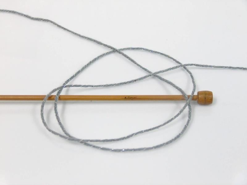 Cakes Glitz White, Grey Shades