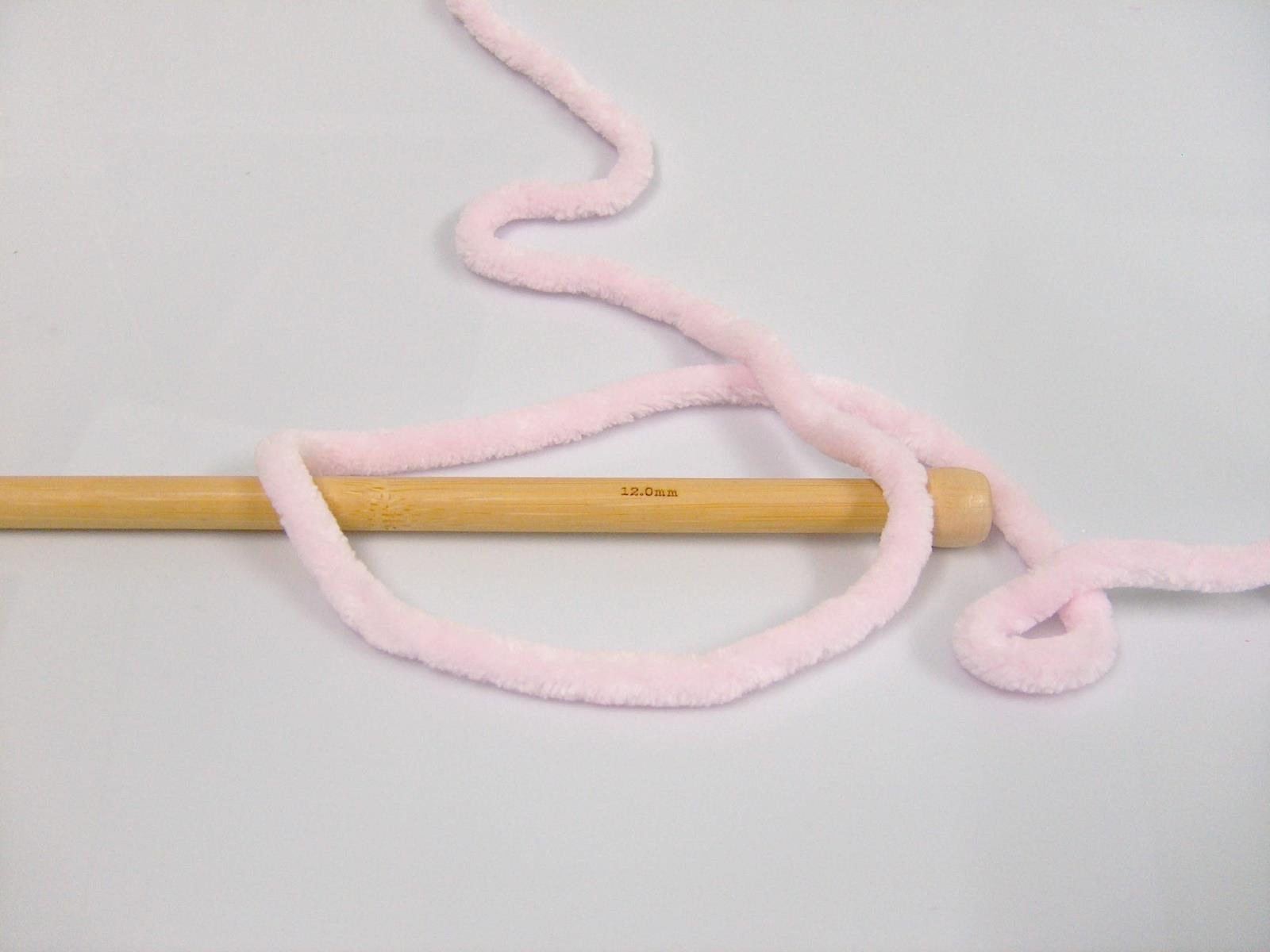 Chenille Superbulky Baby Pink