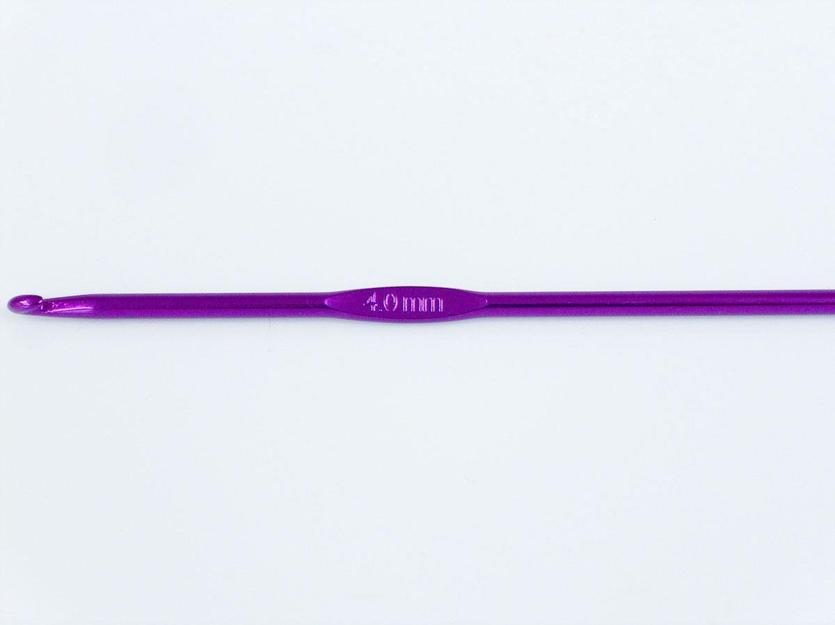 Color Aluminum Crochet Hooks - 15 cm . 4 mm (US 6)