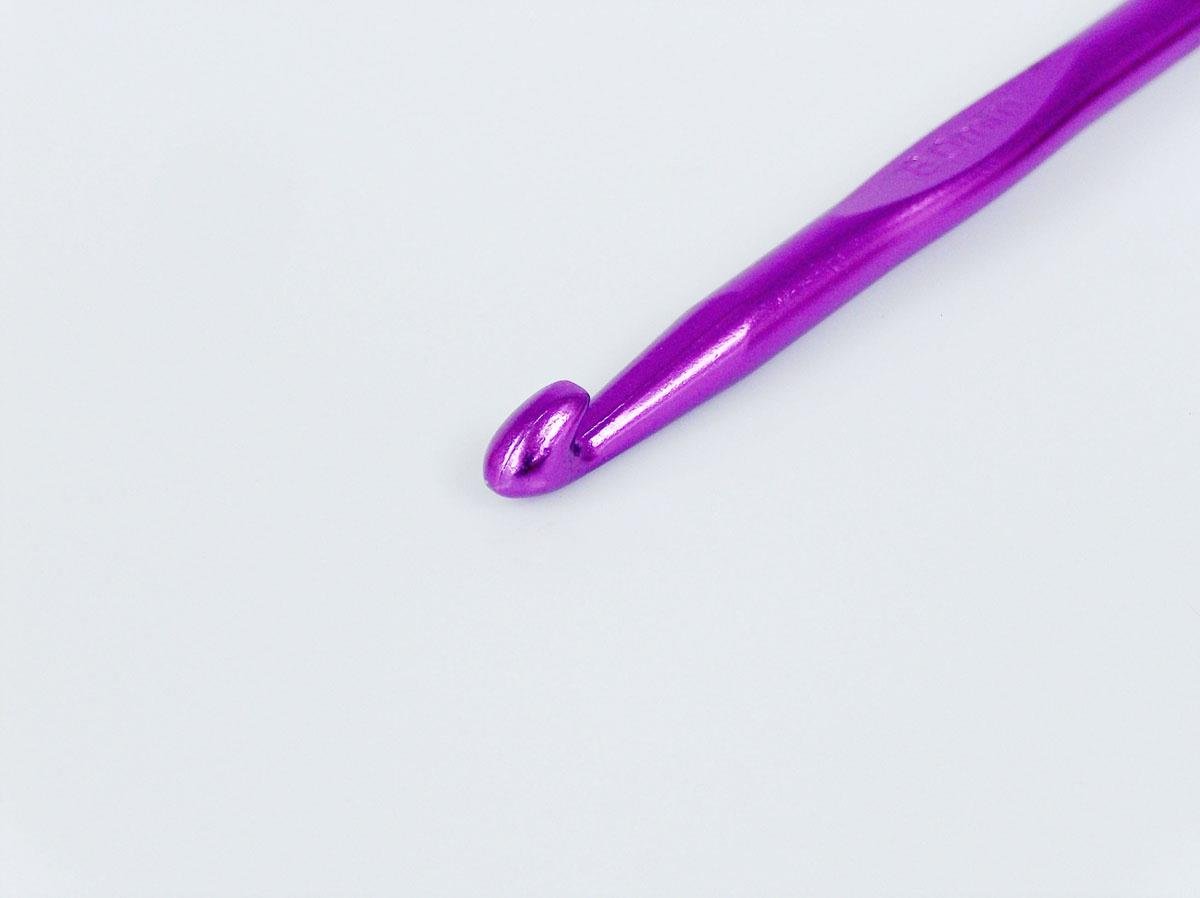 Color Aluminum Crochet Hooks - 15 cm . 8 mm (US 11)