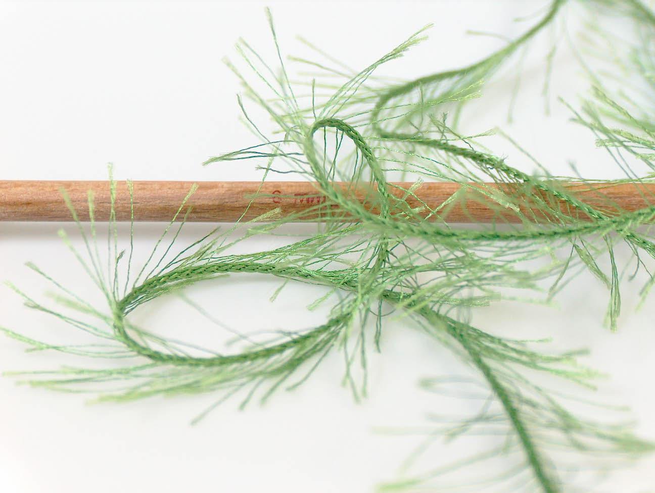 Eyelash 100gr Jungle Green