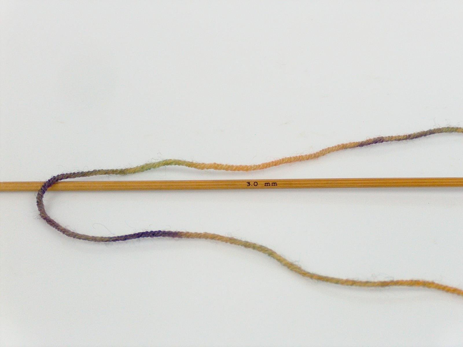 Hand Dyed Sock Merino Green, Maroon Shades