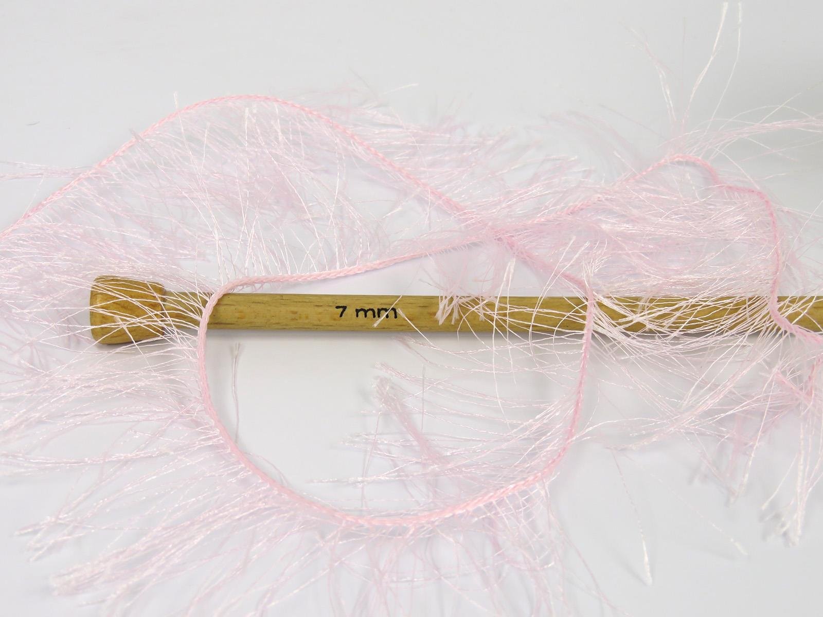 Long Eyelash 100gr Baby Pink