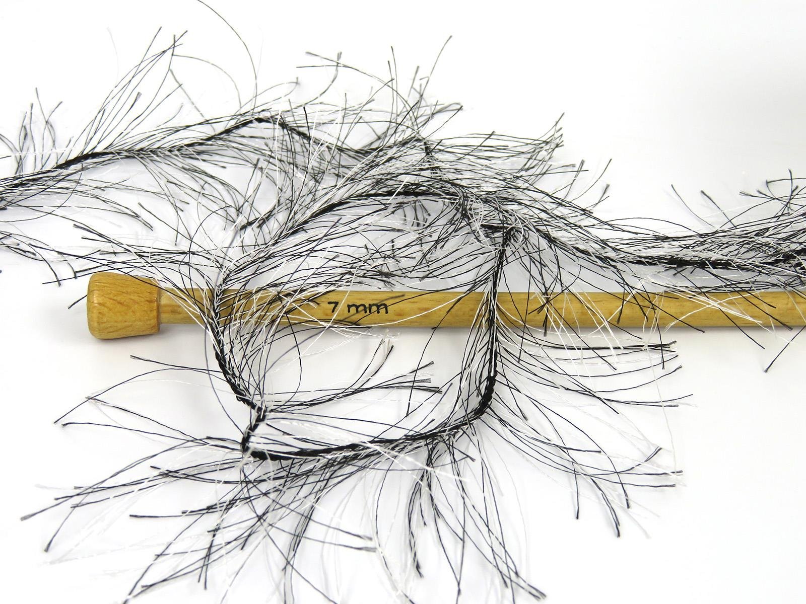 Long Eyelash 100gr Black, White