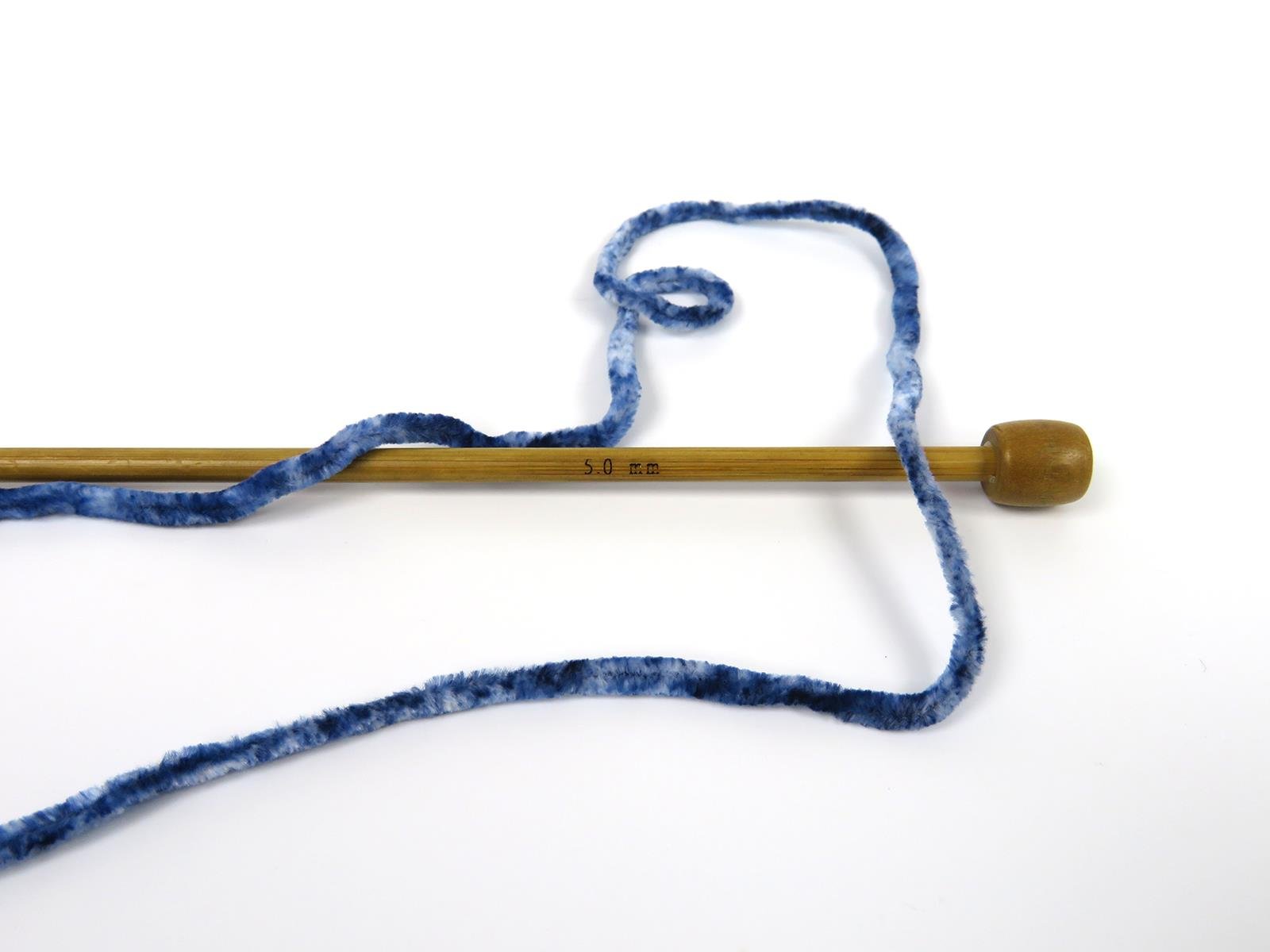 Lot of 2 x 150gr Skeins Ice Yarns CHENILLE SPLASH (100% MicroFiber) Yarn Blue Shades