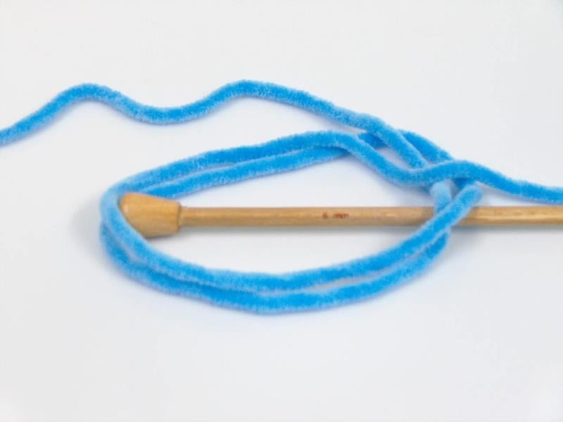 Lot of 4 x 100gr Skeins Ice Yarns CHENILLE BABY (100% MicroFiber) Yarn Blue