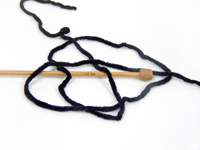 Lot of 4 x 100gr Skeins Ice Yarns CHENILLE BABY LIGHT (100% MicroFiber) Yarn Black