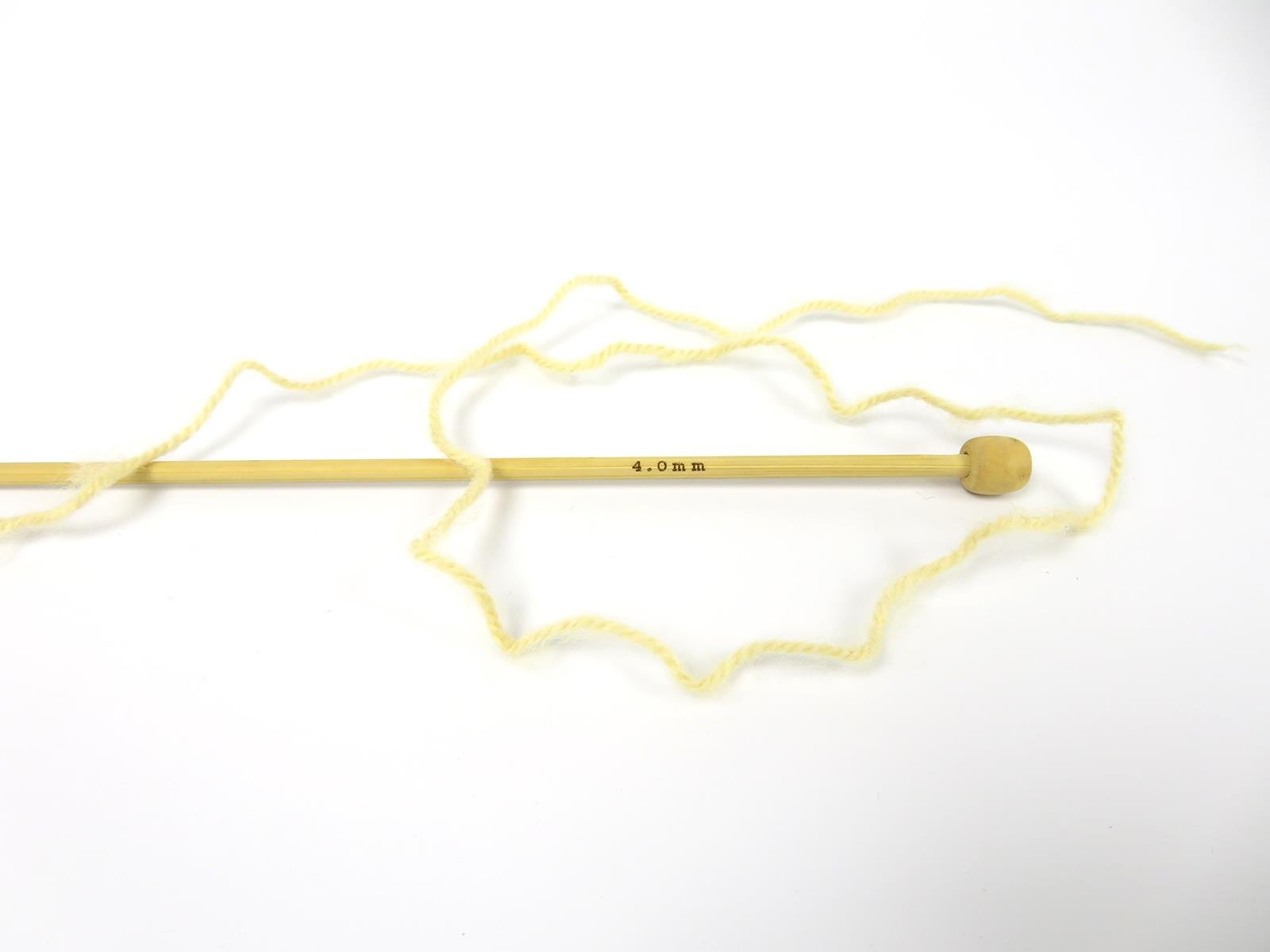 Lot of 4 x 100gr Skeins Ice Yarns SHAGGY Hand Knitting Yarn Dark Cream Shades