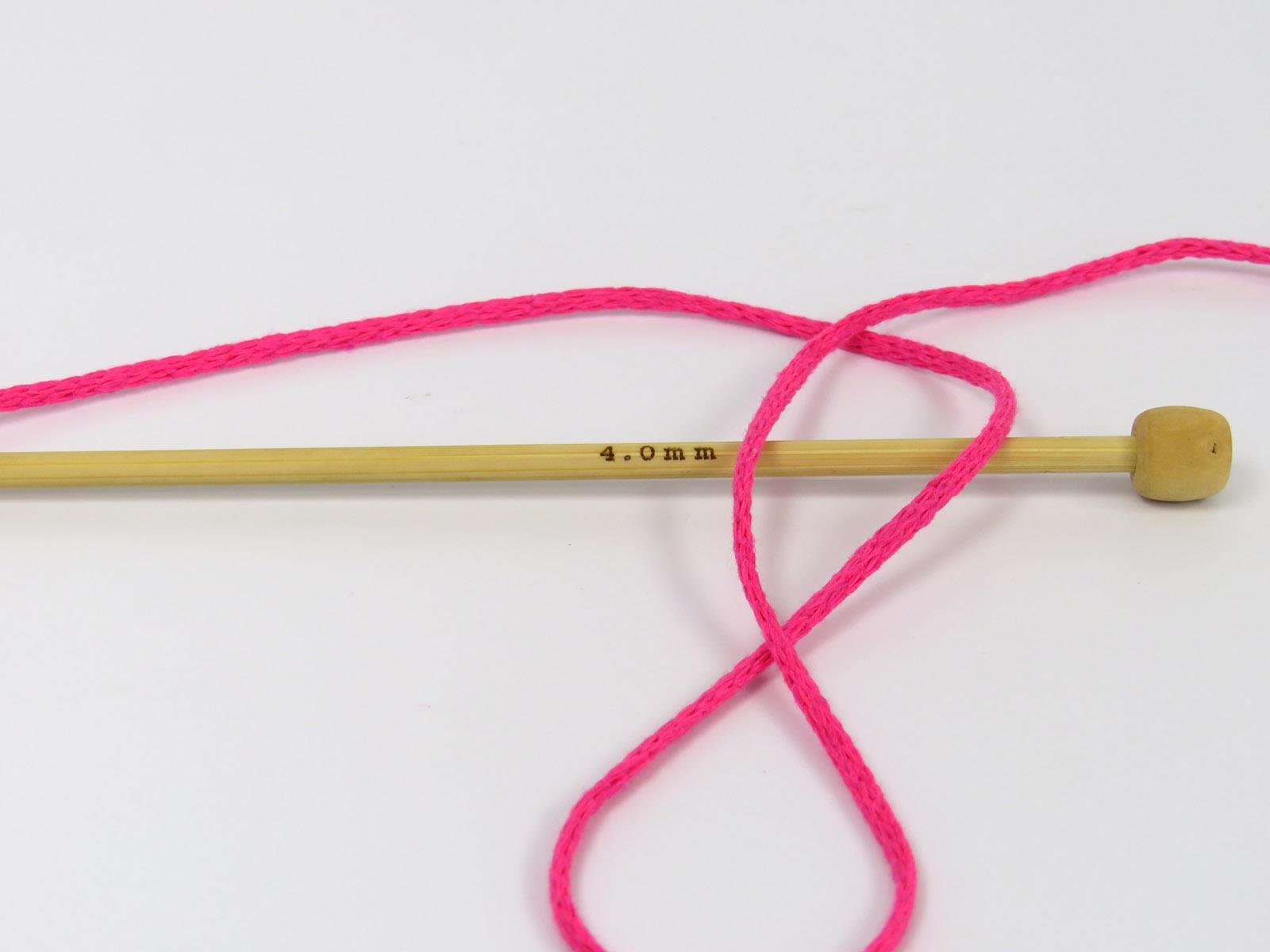 Macrame Cotton Magic White, Pink Shades