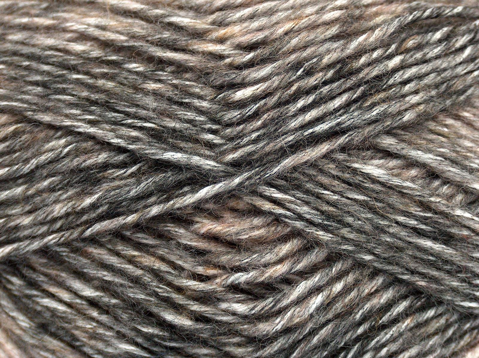 Mega Star Black, Cream, Light Salmon