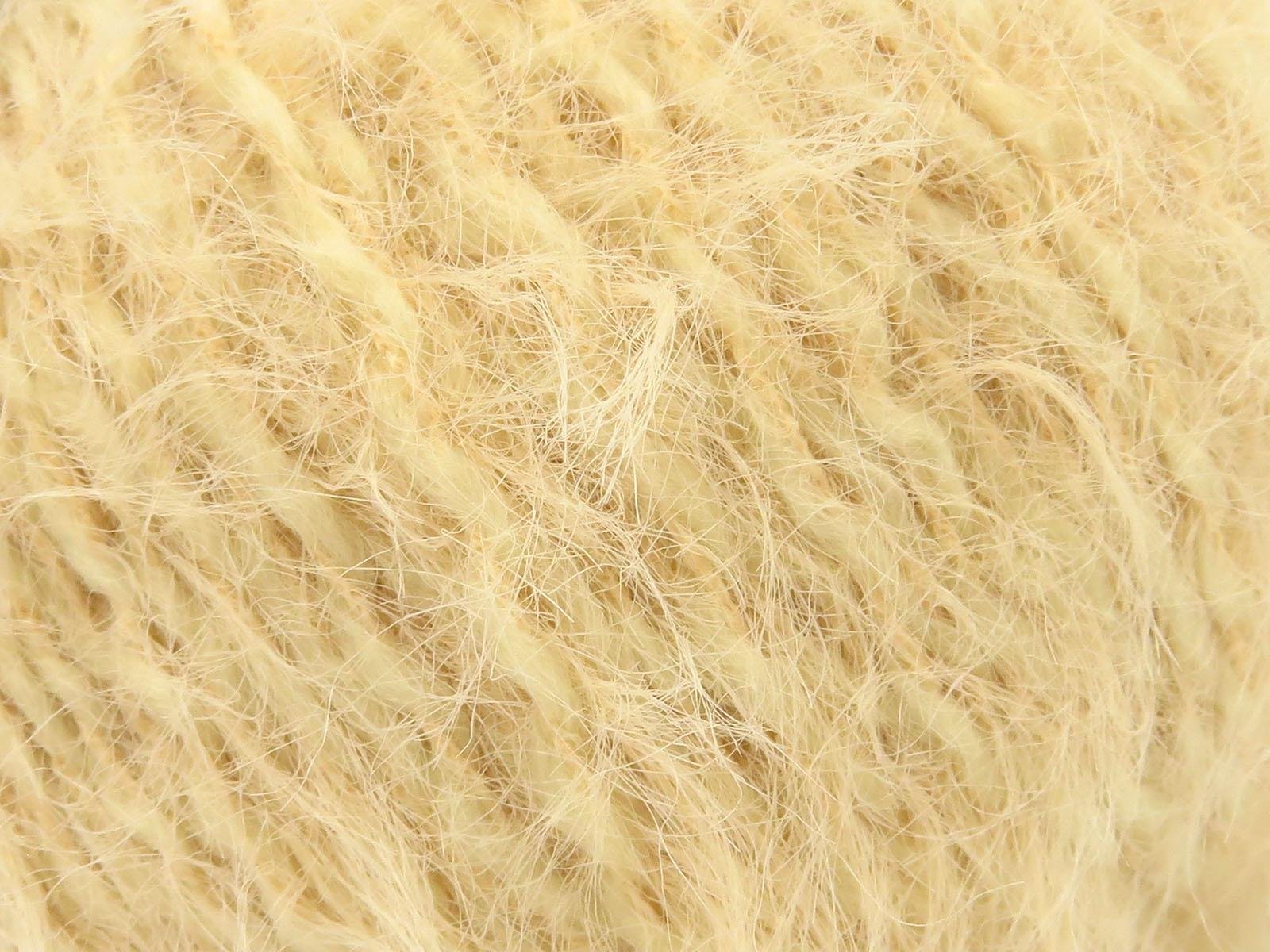 Merino Fur Dark Cream