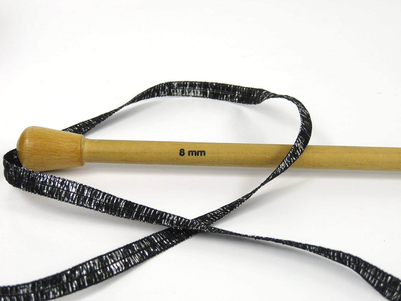 Namaste Glitz Black, Silver