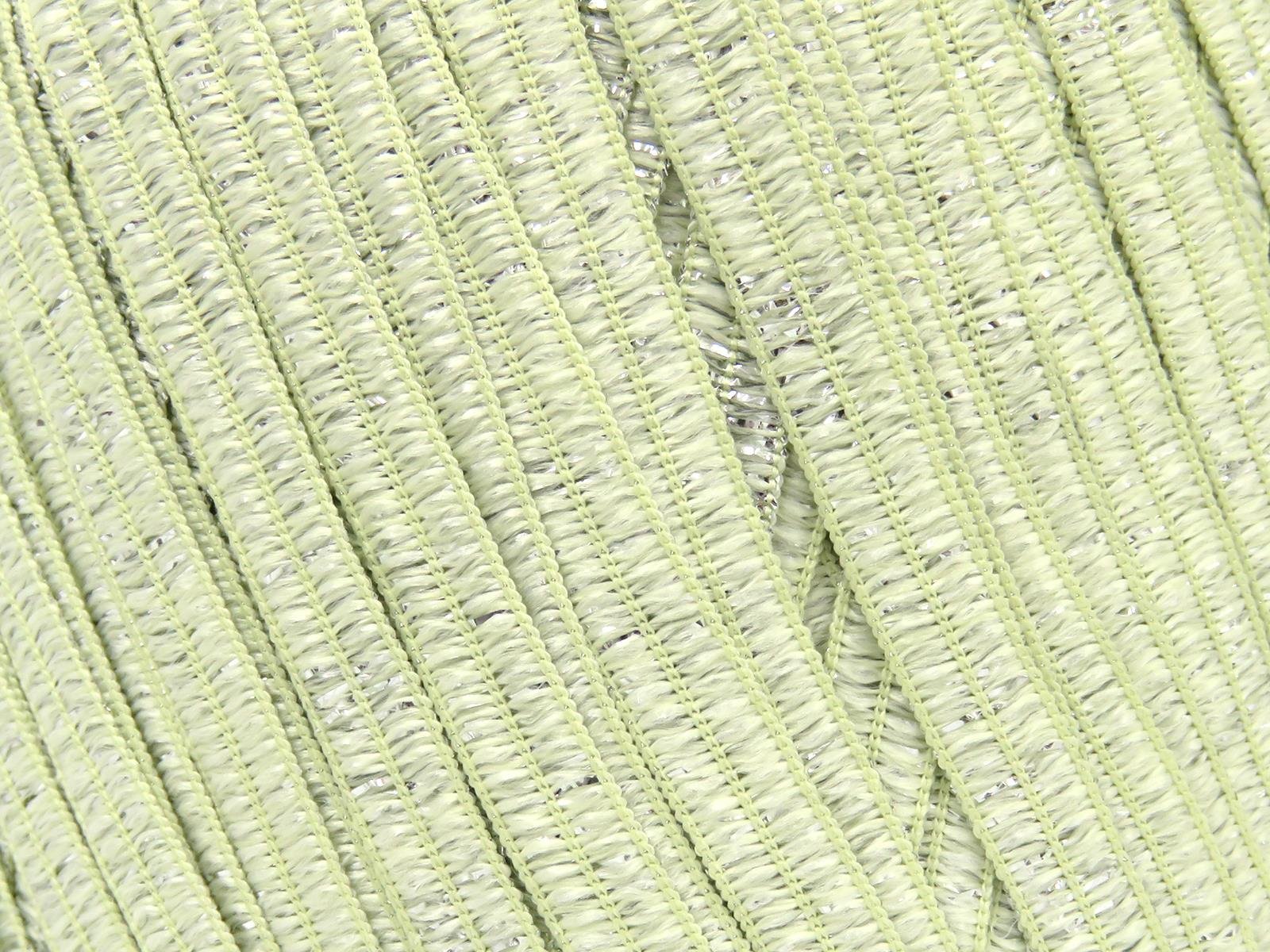 Namaste Glitz Silver, Dark Cream