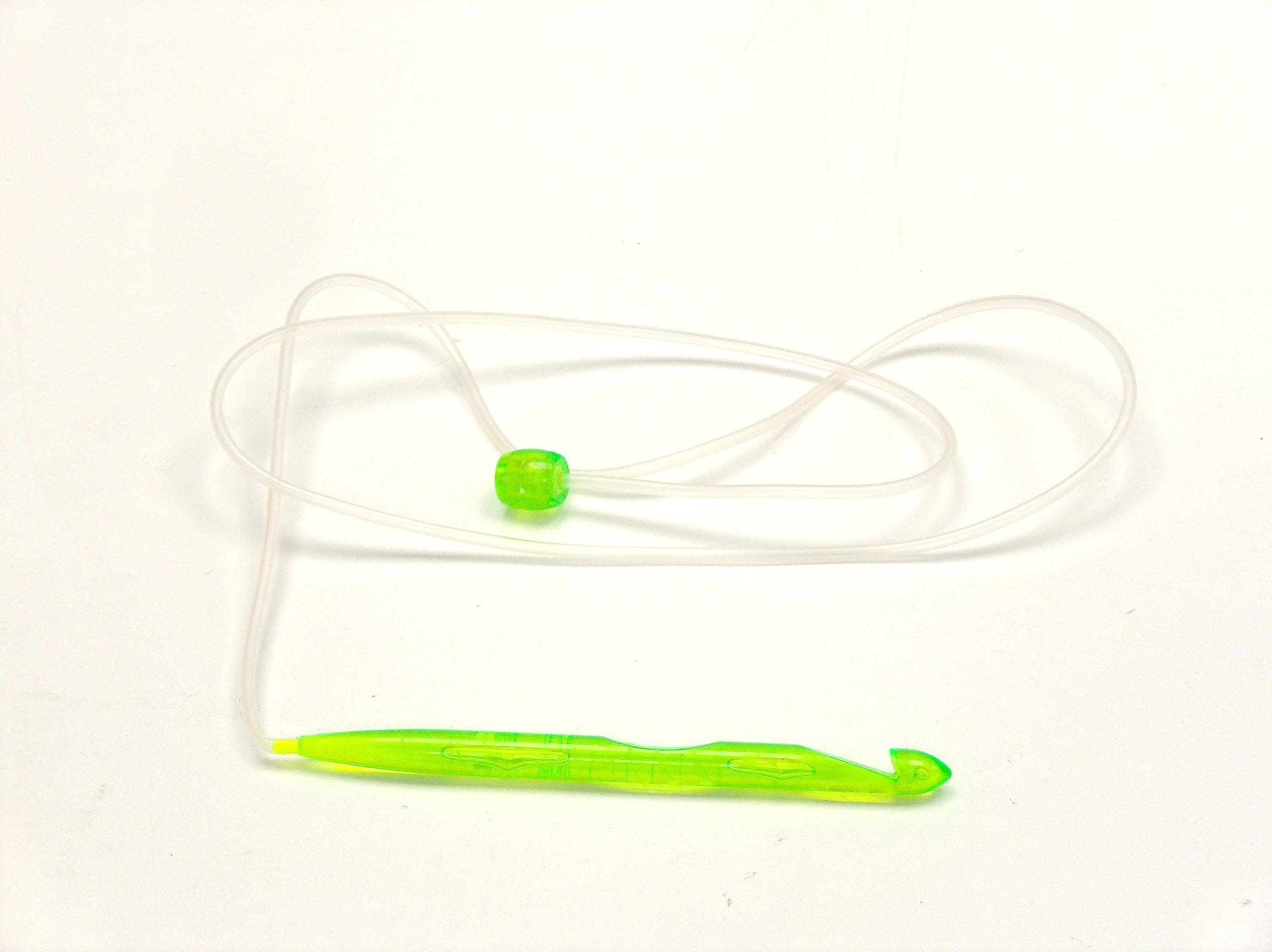 Plastic Afghan/Tunisian Crochet Hook . 10 mm (N/15)