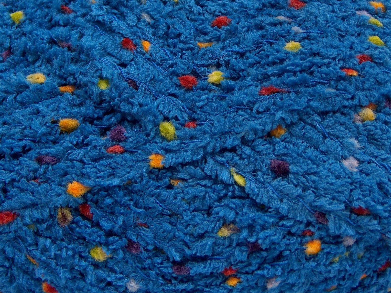 Puffy PomPom Dark Blue