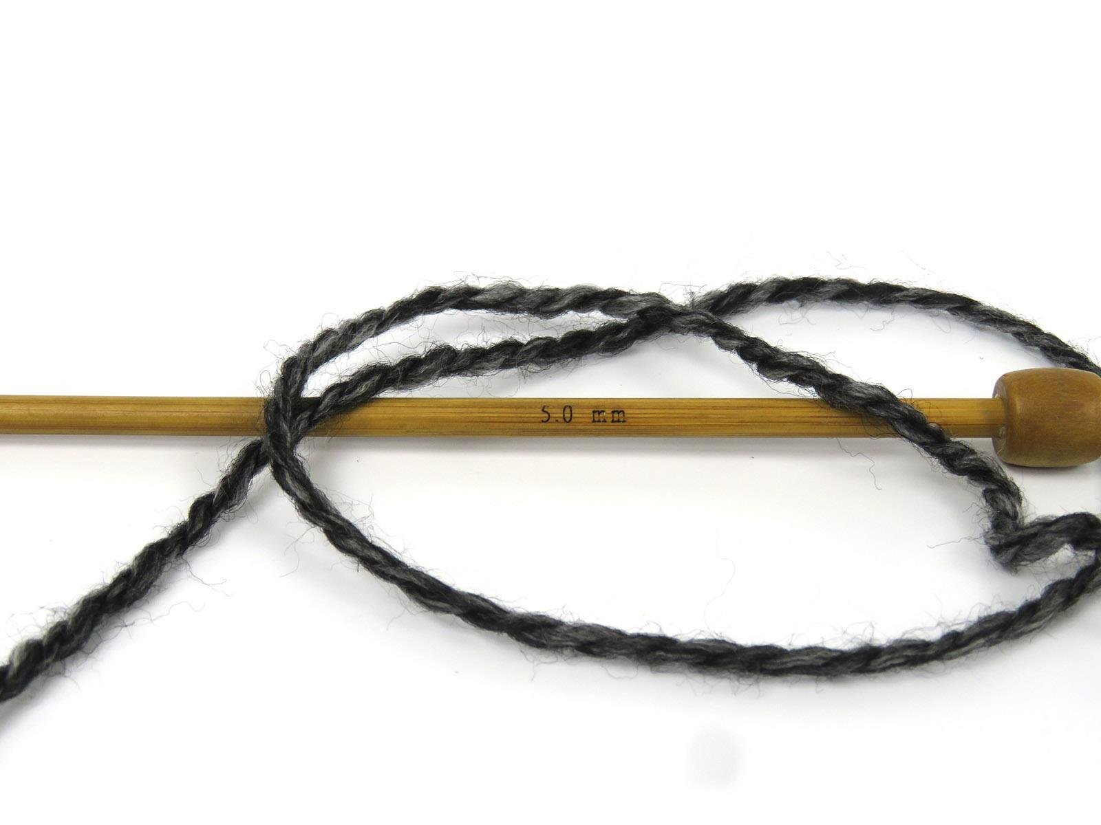 Puzzle Wool Worsted Black, Grey Shades