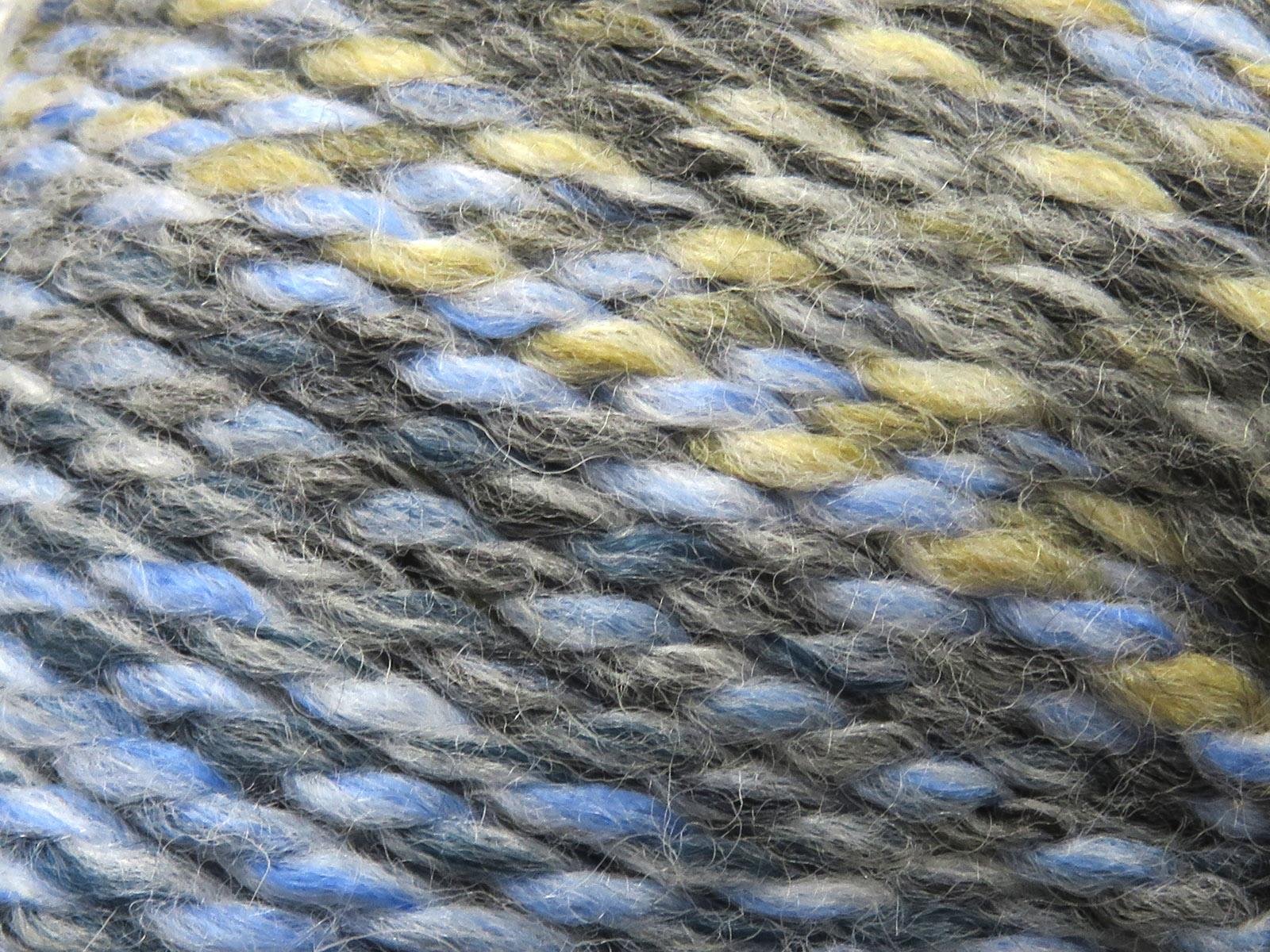 Puzzle Wool Worsted Cream, Blue Shades, Grey Shades