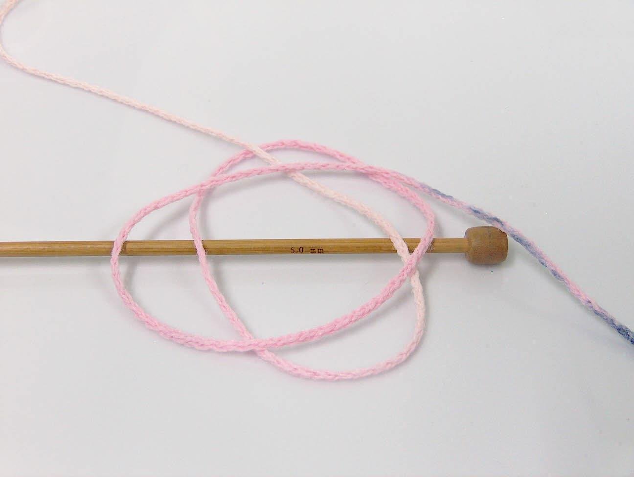 Saver Chain Color Pink Shades, Blue Shades