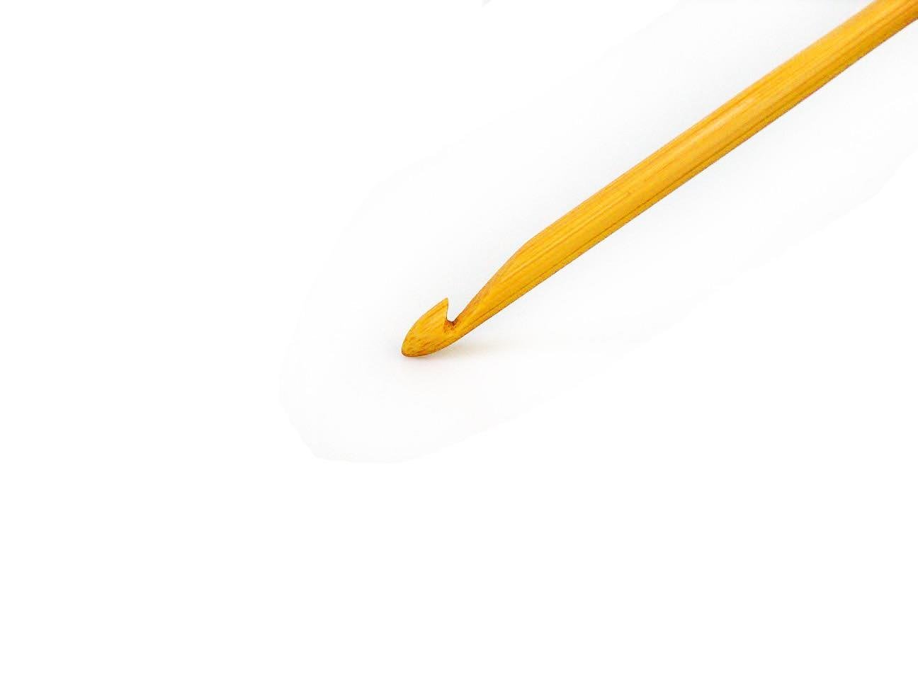 SKC Bamboo Crochet Hook . 4.5 mm (US 7)