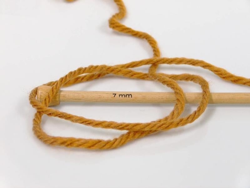 Superbulky Wool Dark Gold