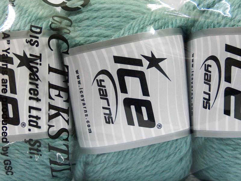 Superbulky Wool Light Turquoise