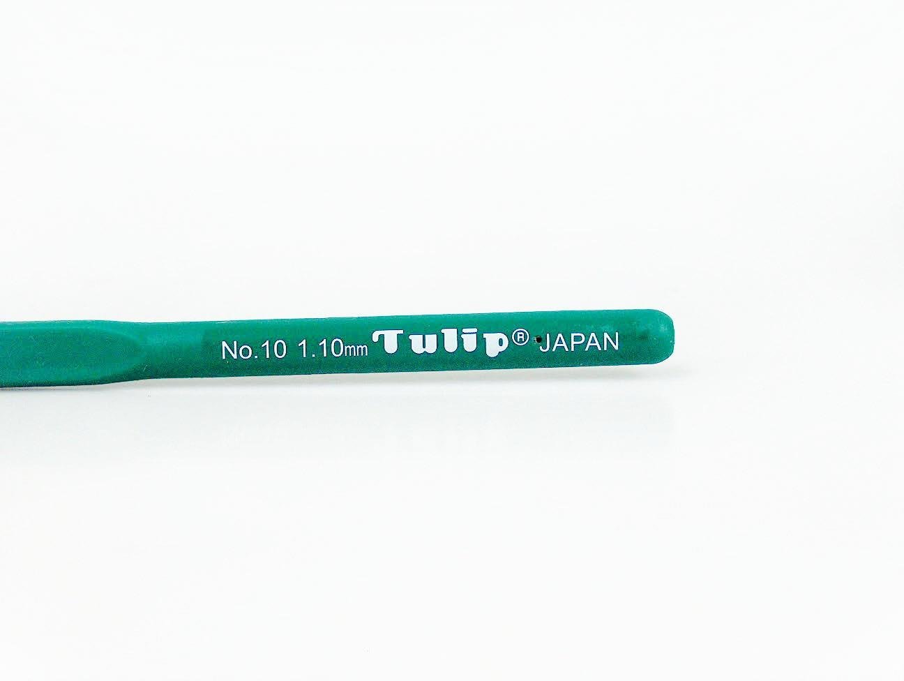 Tulip Crochet Hook with Soft Grip . #10 - 1.10 mm