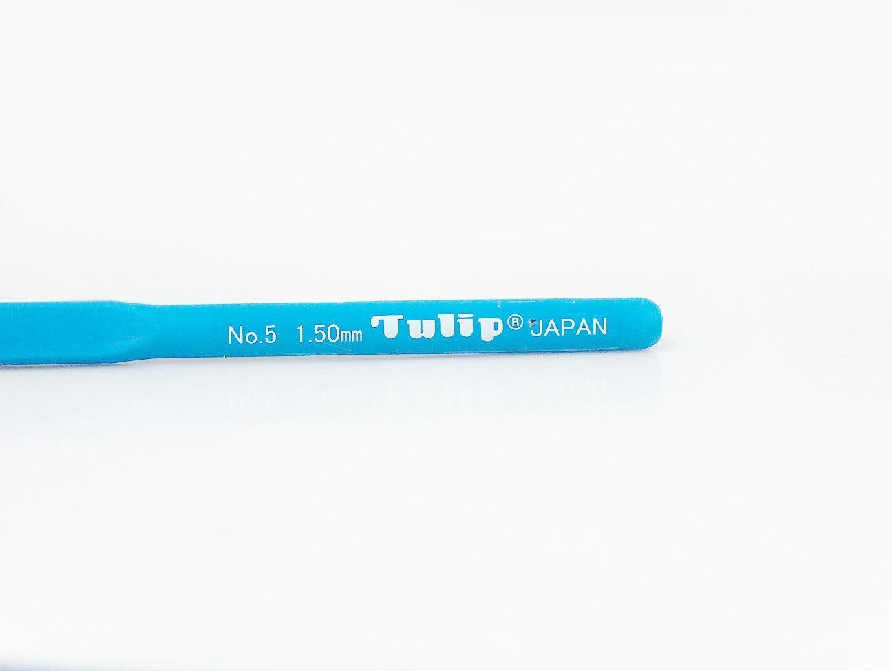 Tulip Crochet Hook with Soft Grip . #5 - 1.50 mm