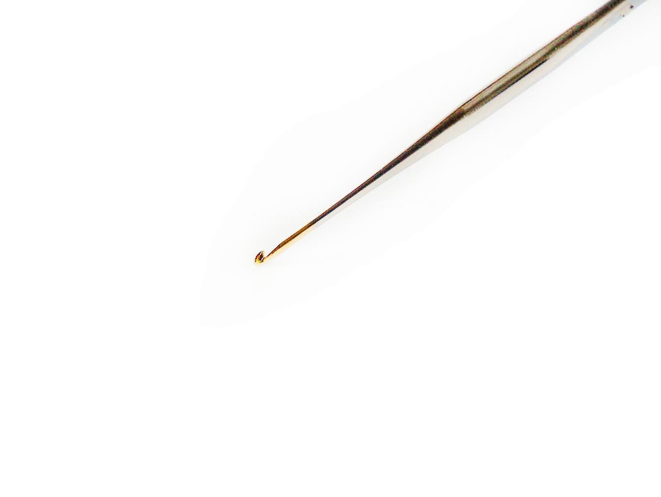 Tulip Metal Crochet Hook . #15 - 0.85 mm