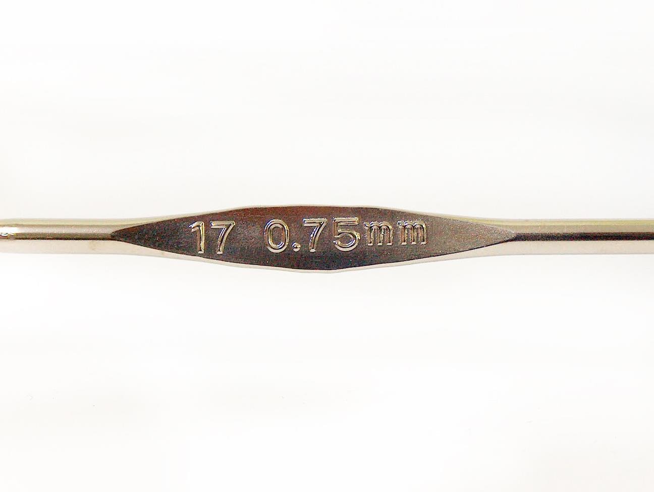 Tulip Metal Crochet Hook . #17 - 0.75 mm