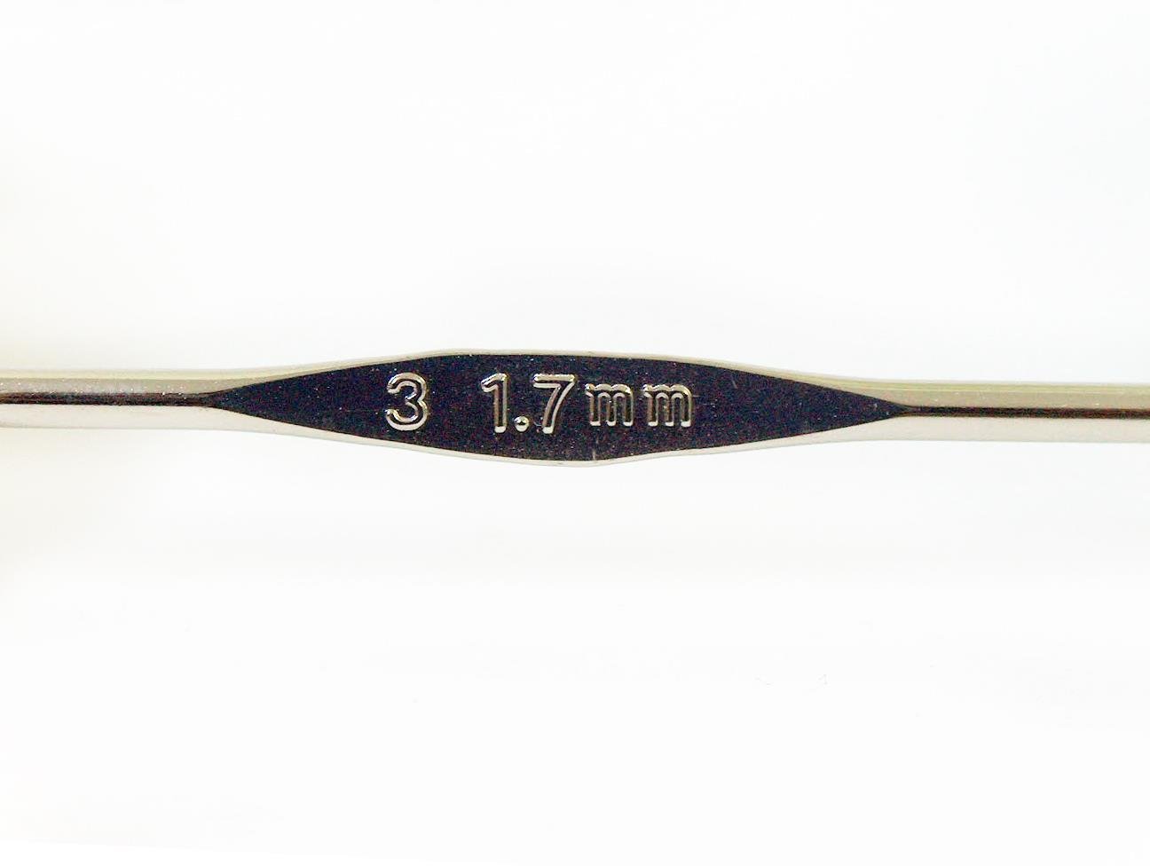 Tulip Metal Crochet Hook . #3 - 1.70 mm