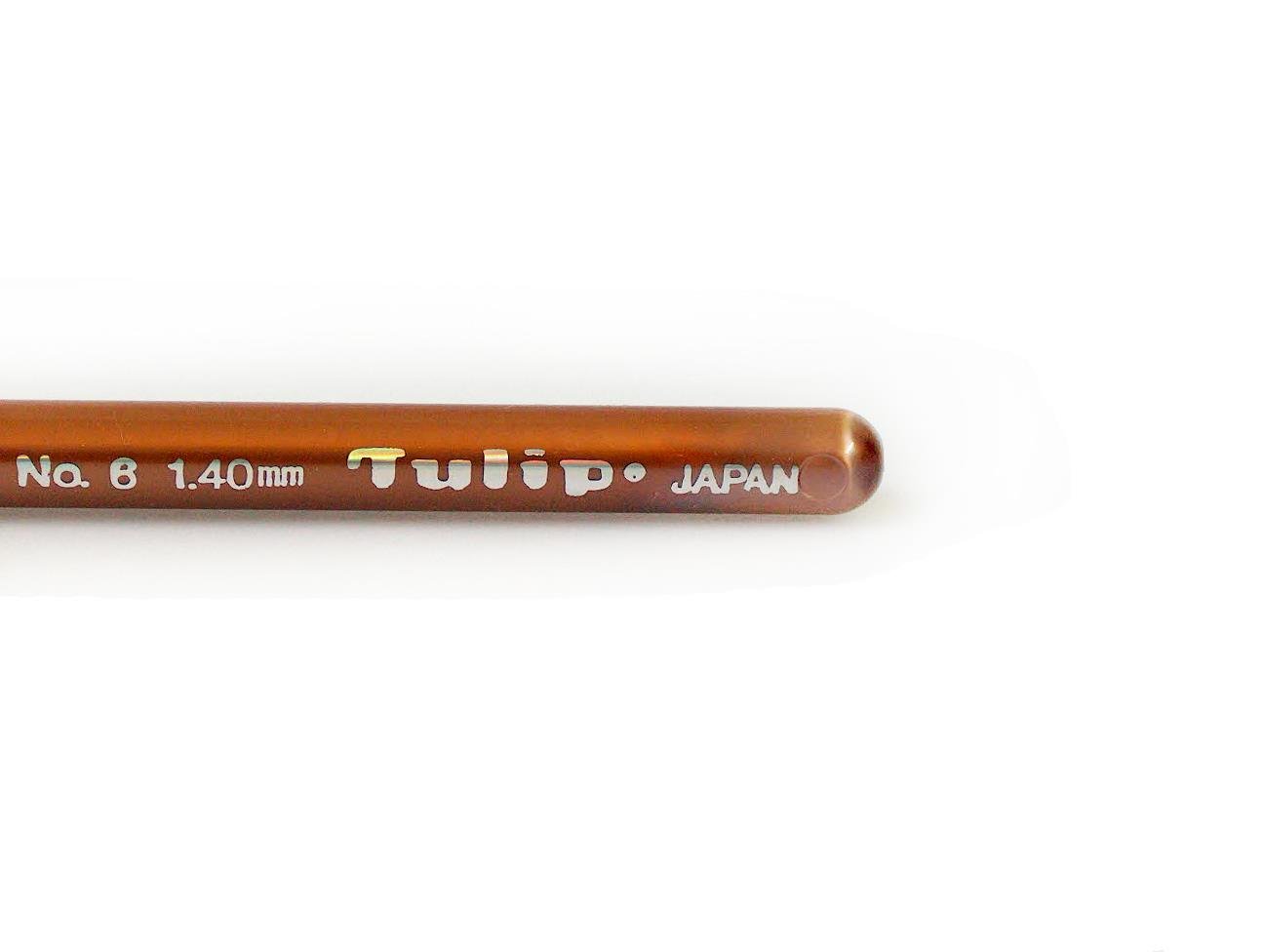 Tulip Plastic Handle Crochet Hook . #6 - 1.40 mm