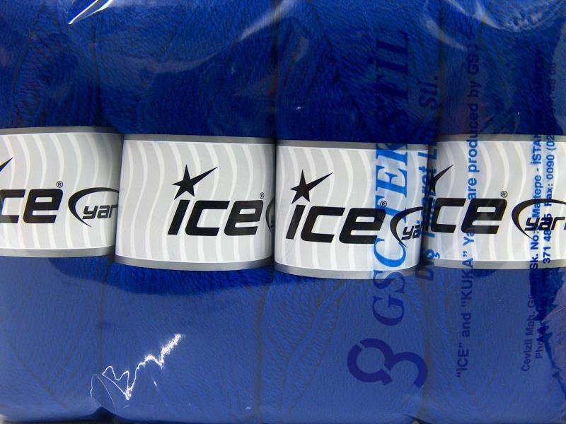 Virgin Wool Deluxe Bright Blue