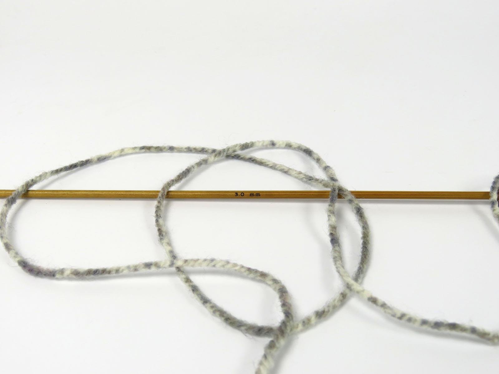 Wool Varicolor Light Black, Gold, Fuchsia, Grey Shades