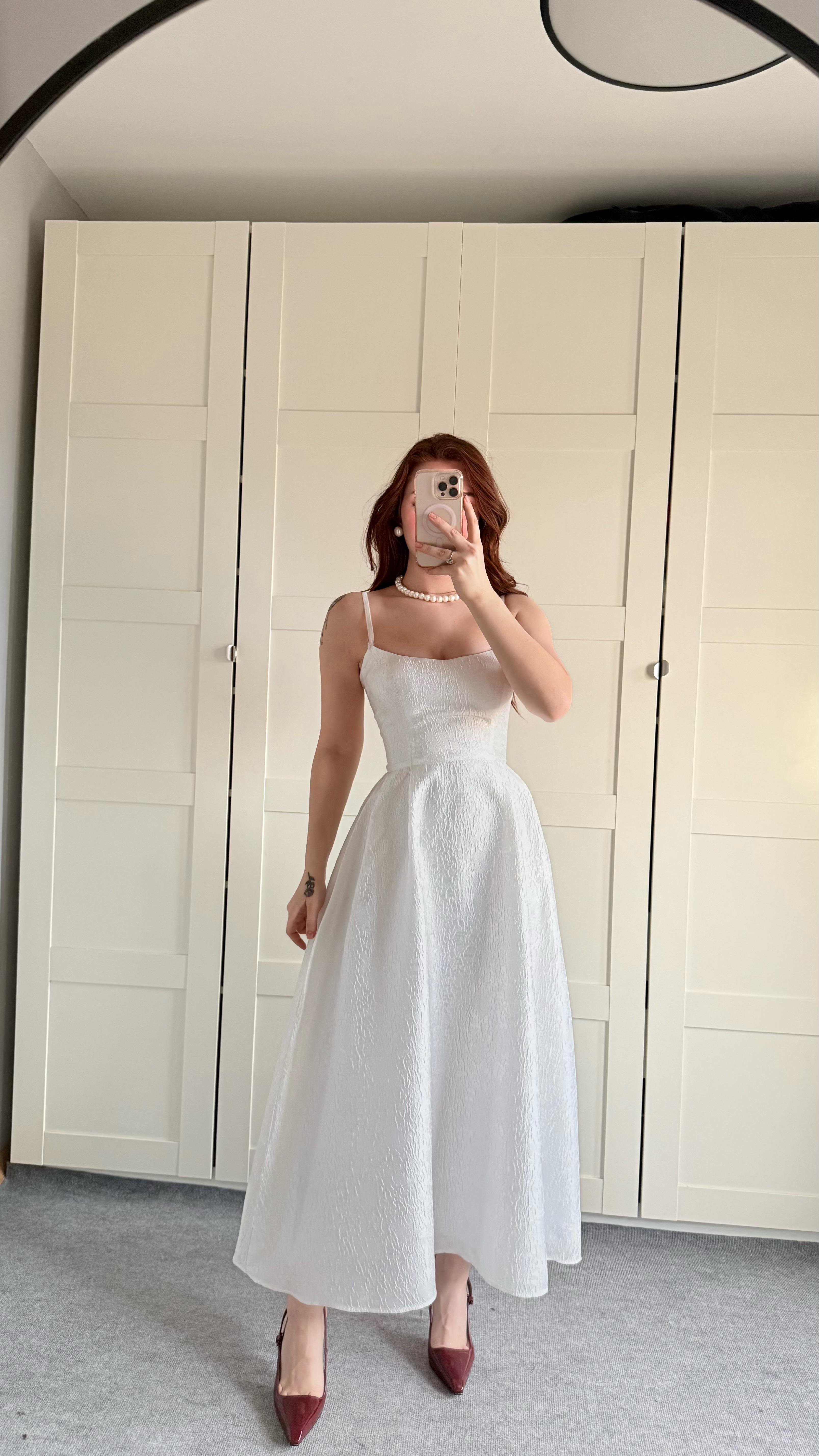 Alexandra Askılı Elbise Beyaz