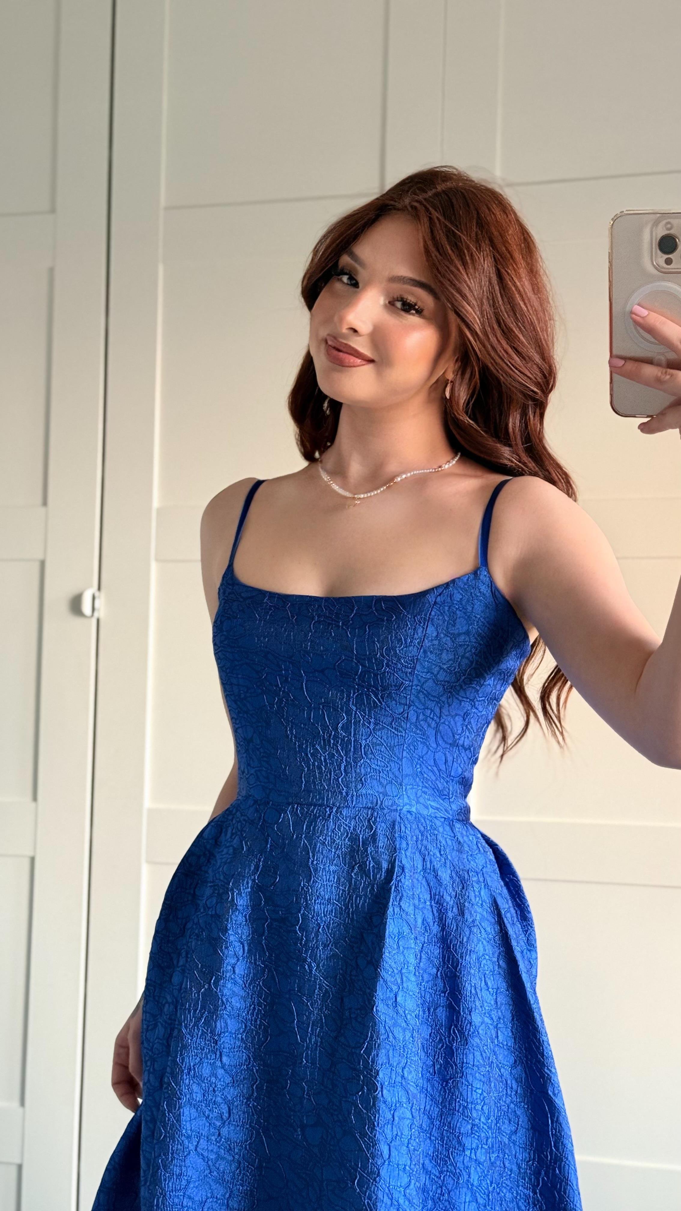 Alexandra Askılı Elbise Saks