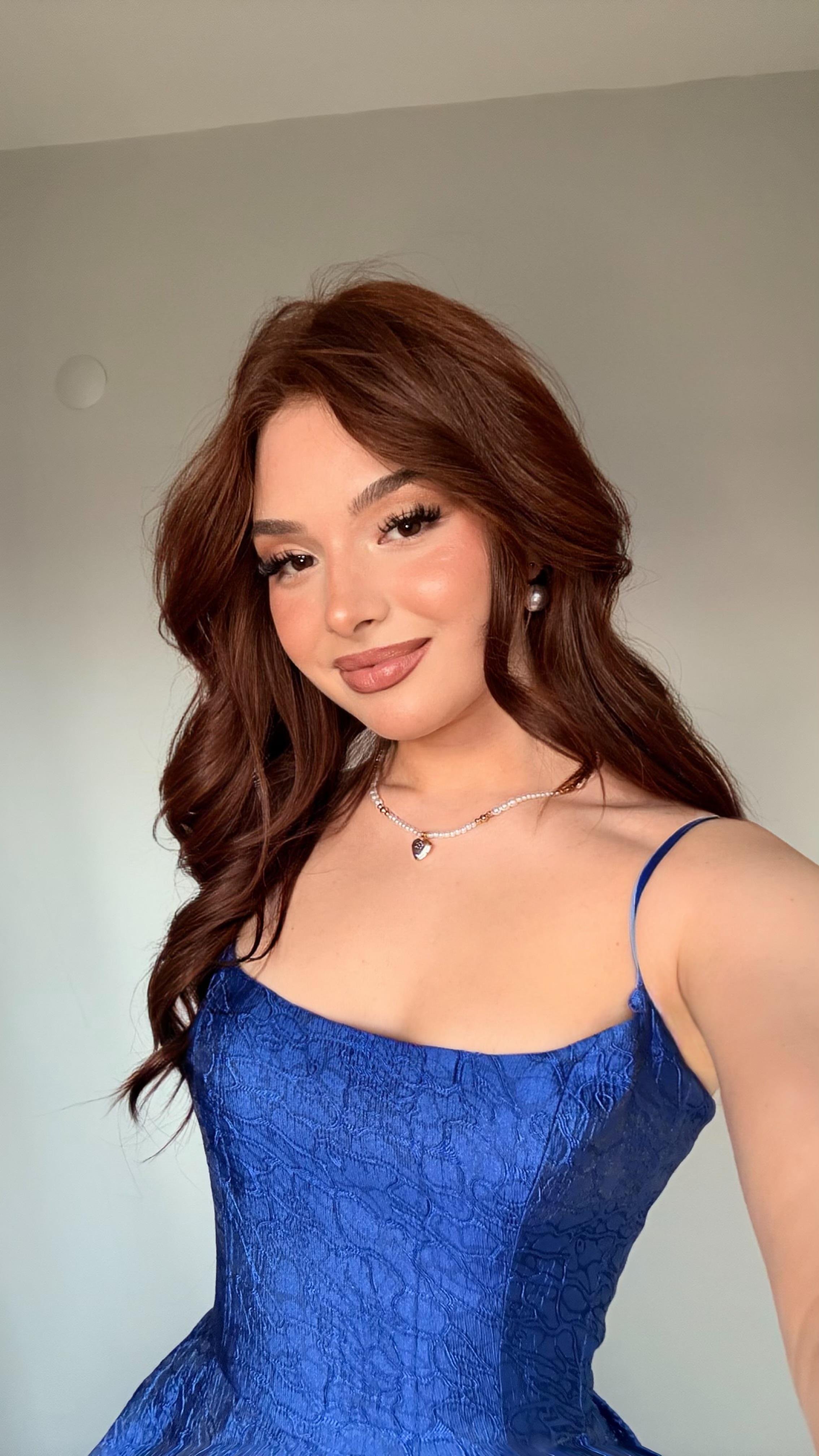 Alexandra Askılı Elbise Saks