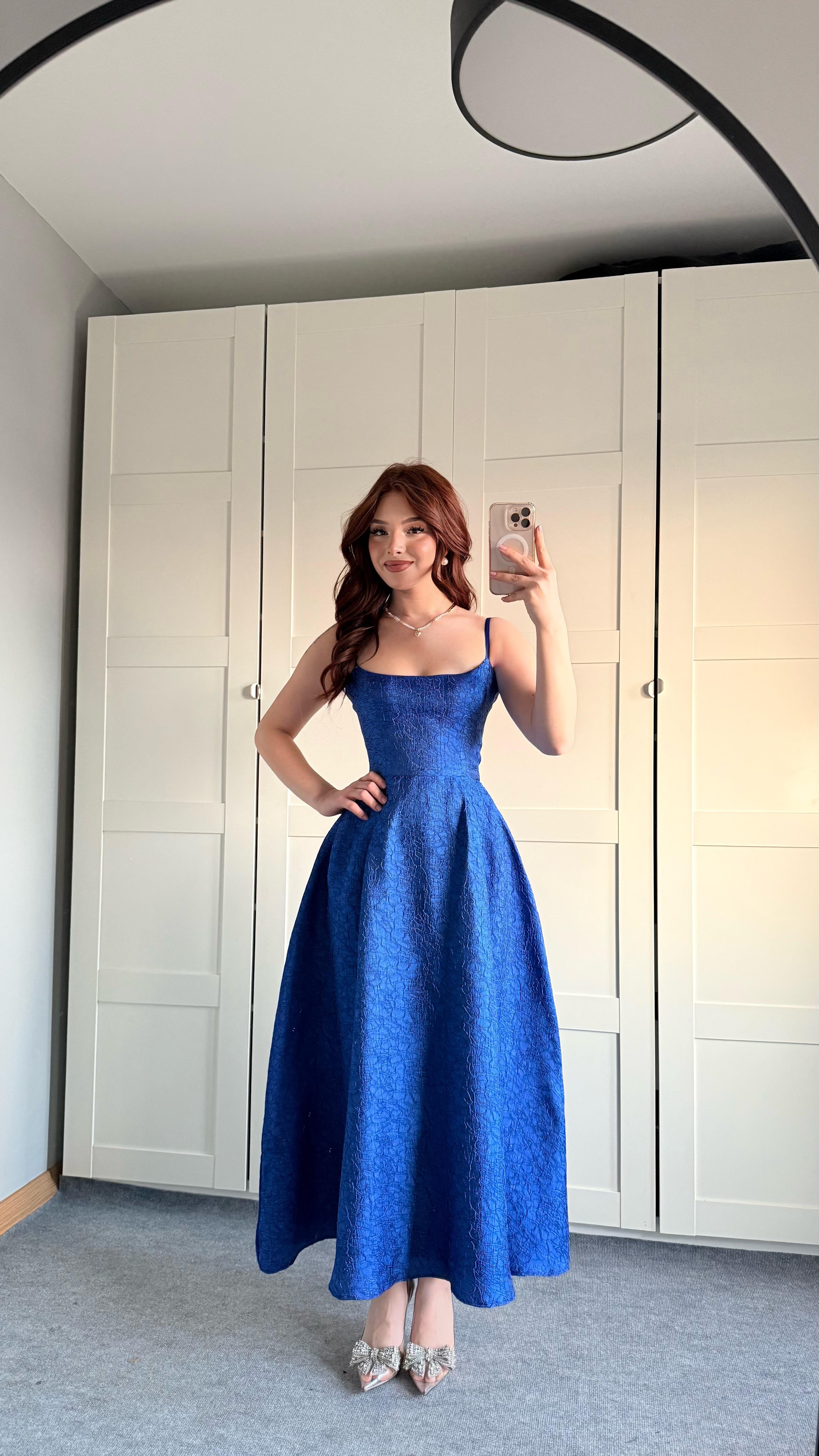 Alexandra Askılı Elbise Saks