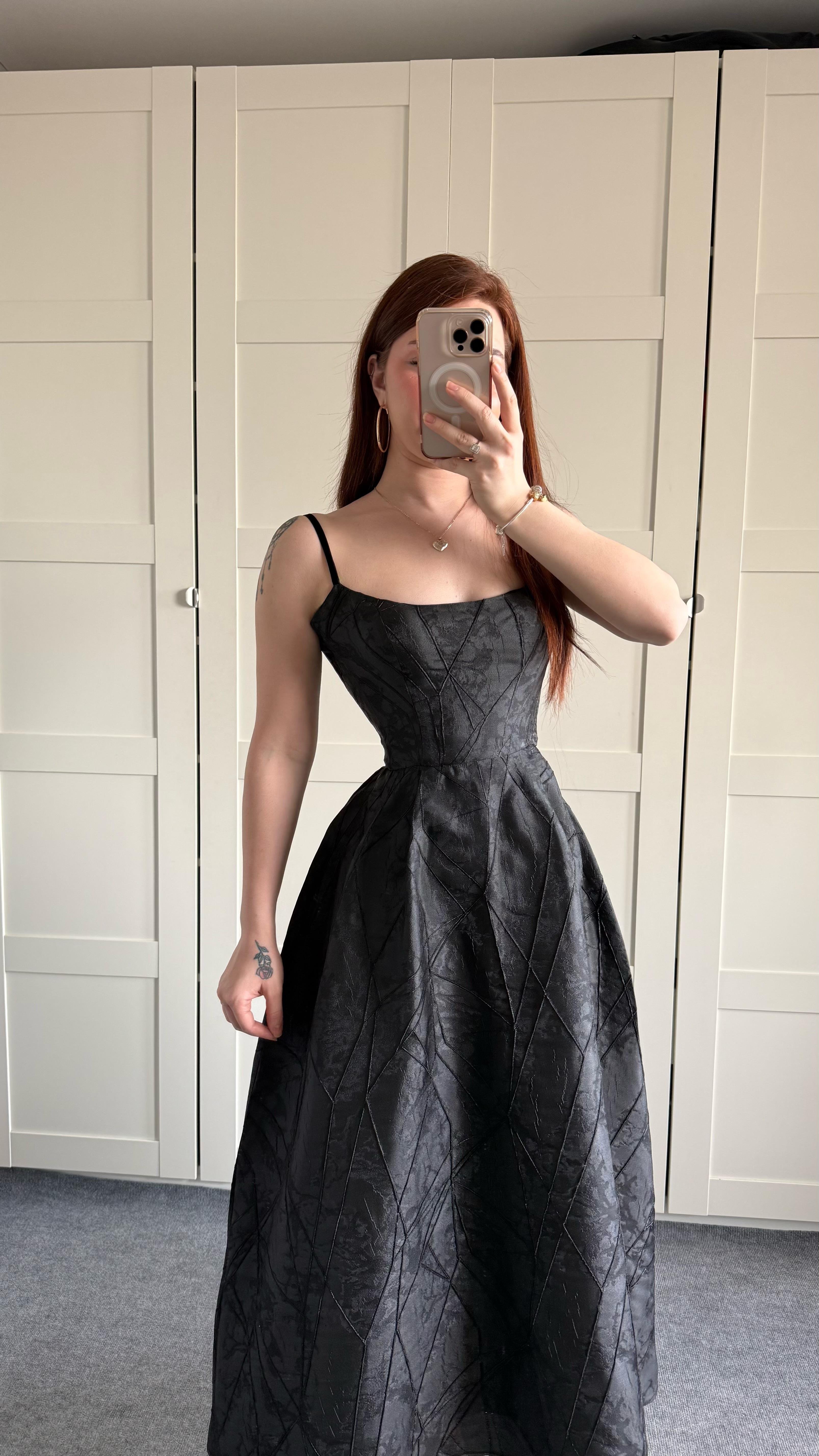 Alexandra Askılı Elbise Siyah