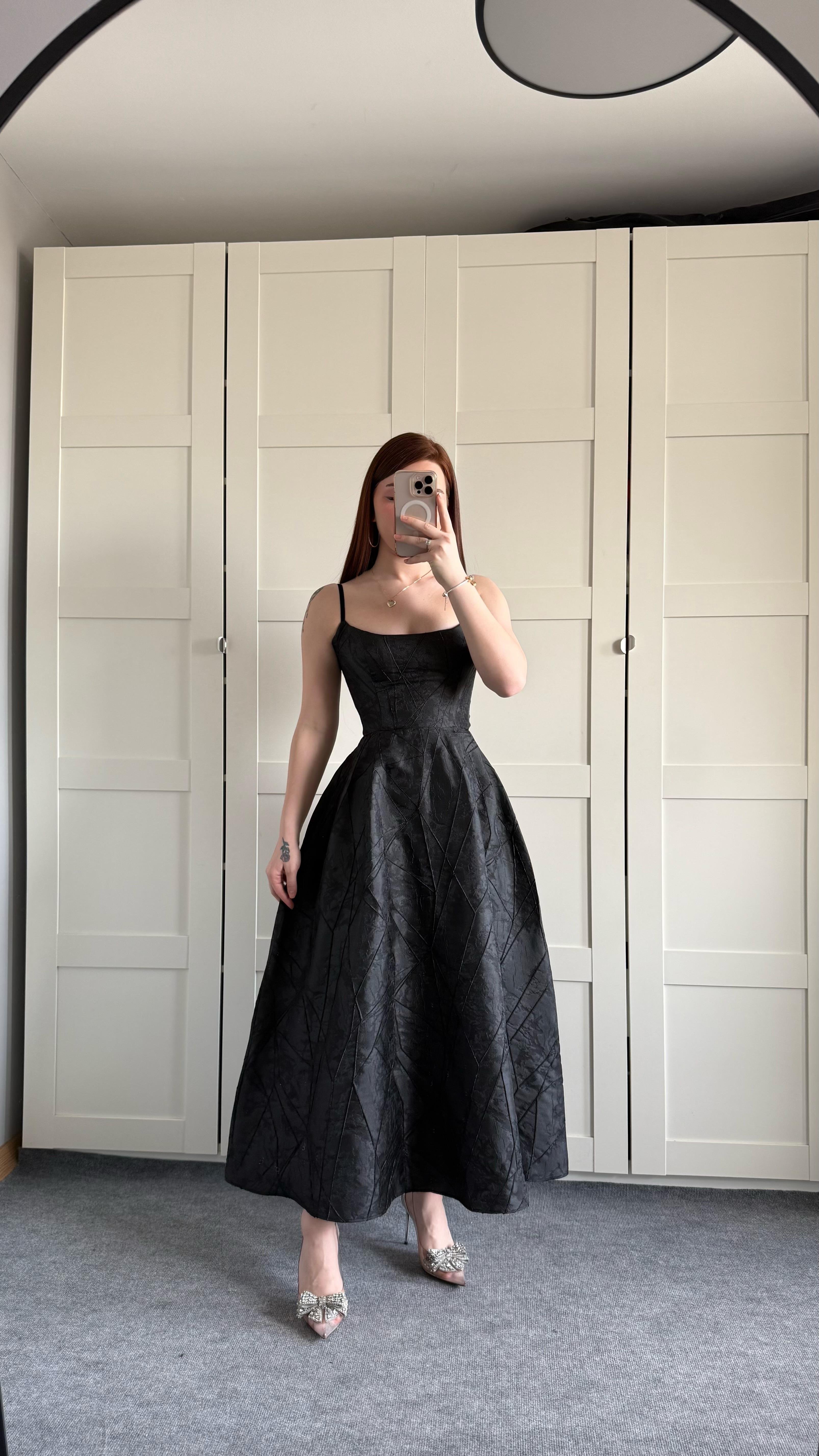 Alexandra Askılı Elbise Siyah
