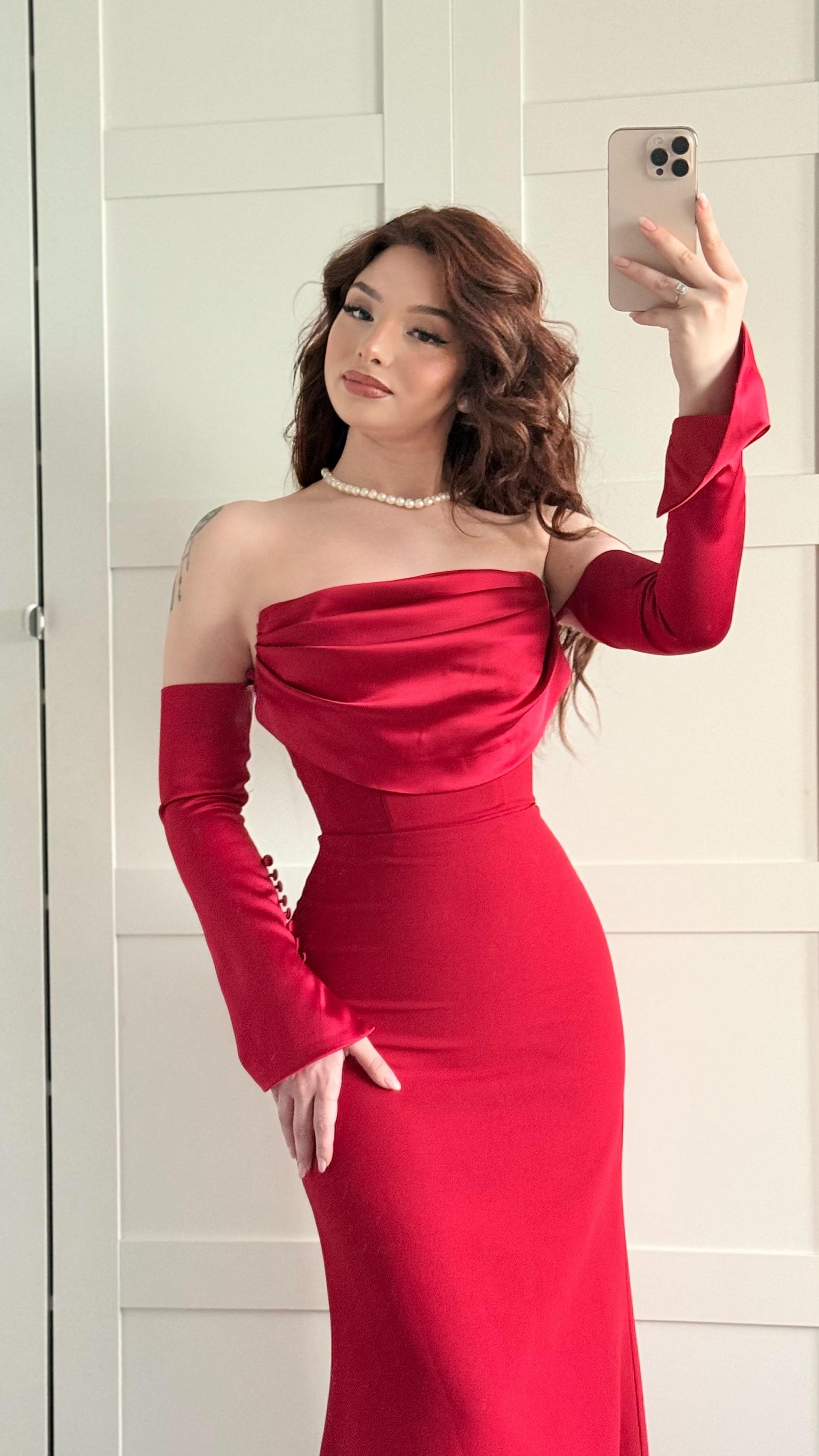 Alya Saten Kollu Abiye Kırmızı
