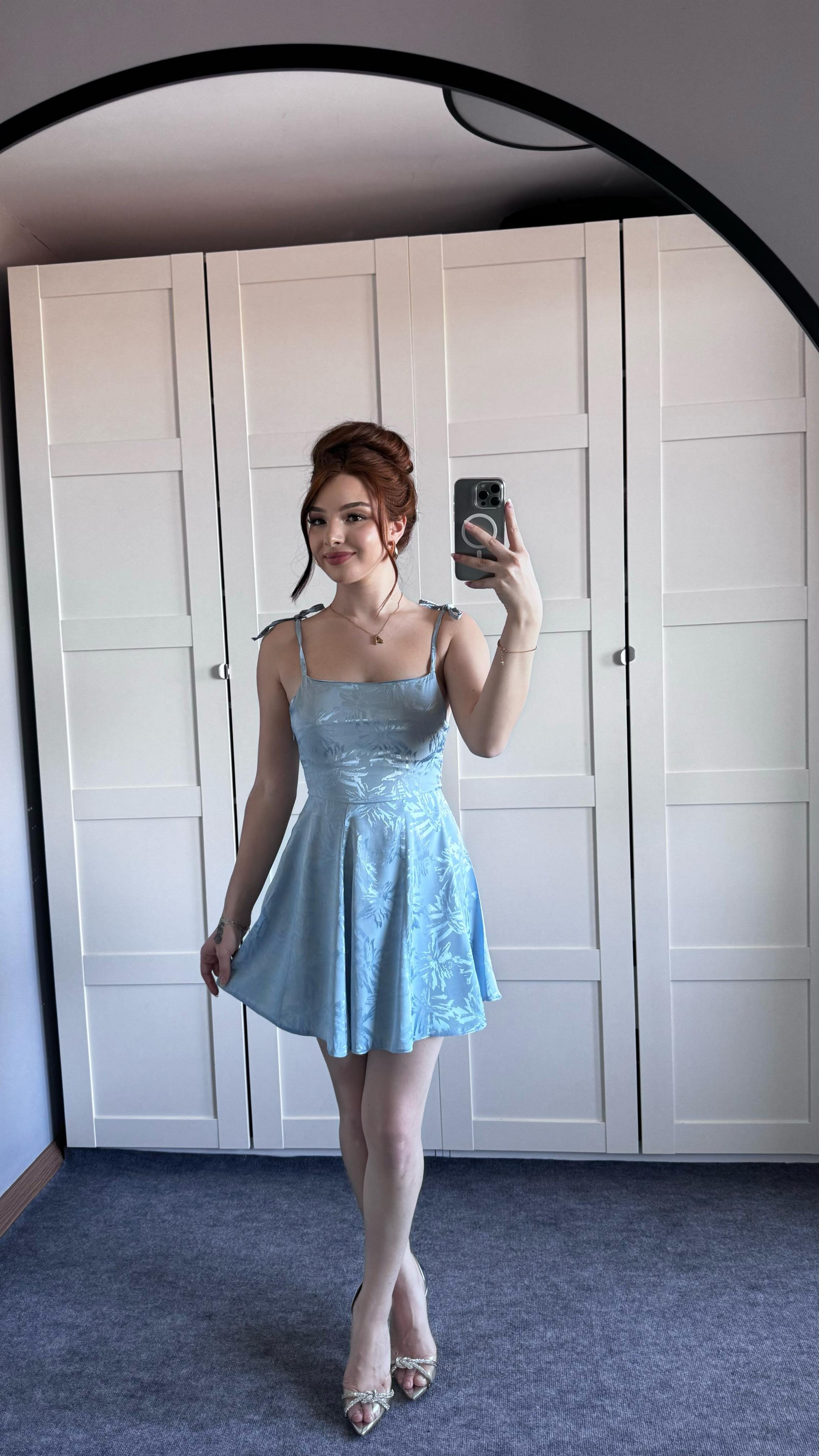 Anna Mavi Saten Mini Elbise