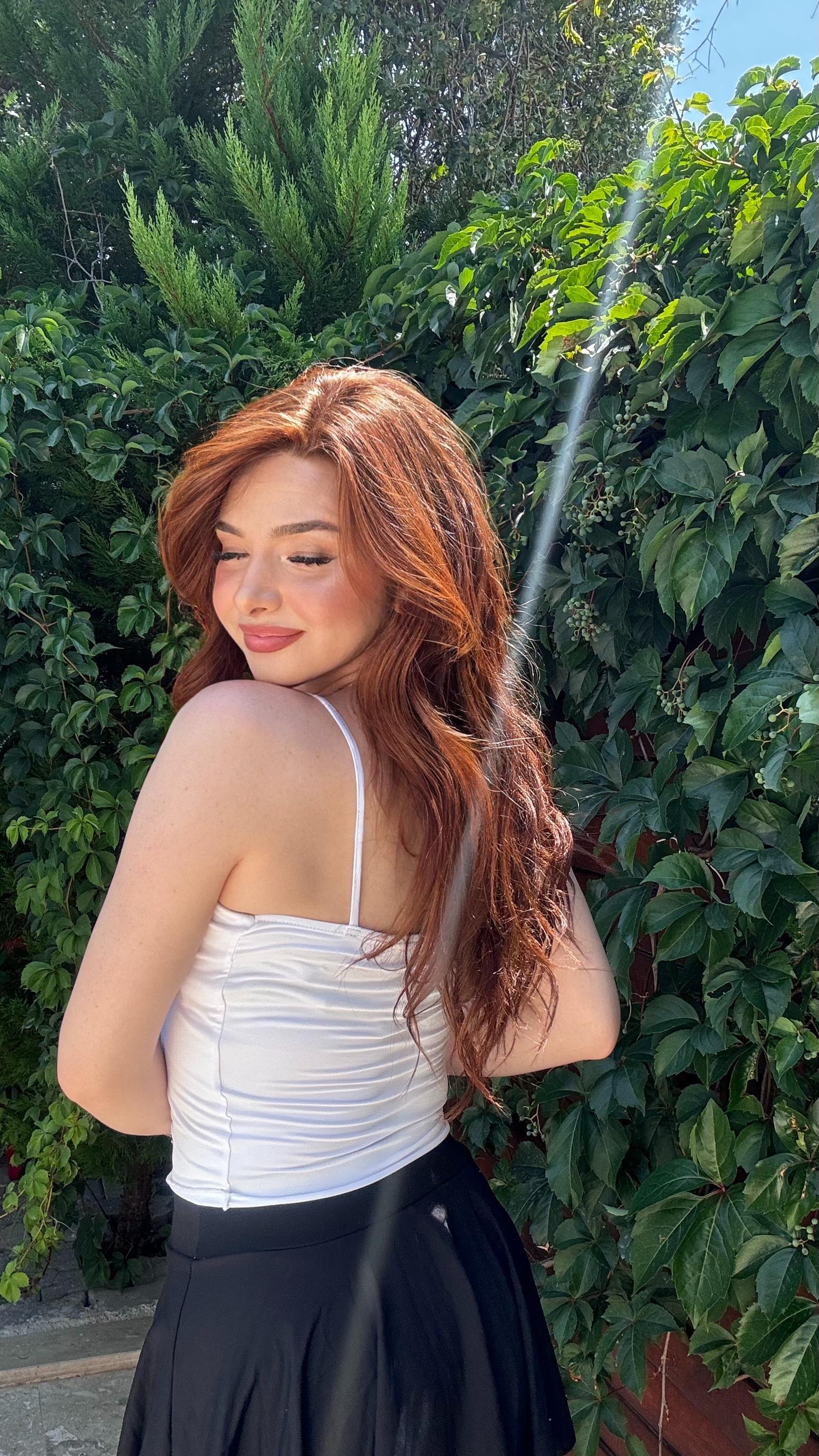 Askılı Kurdele Crop Beyaz
