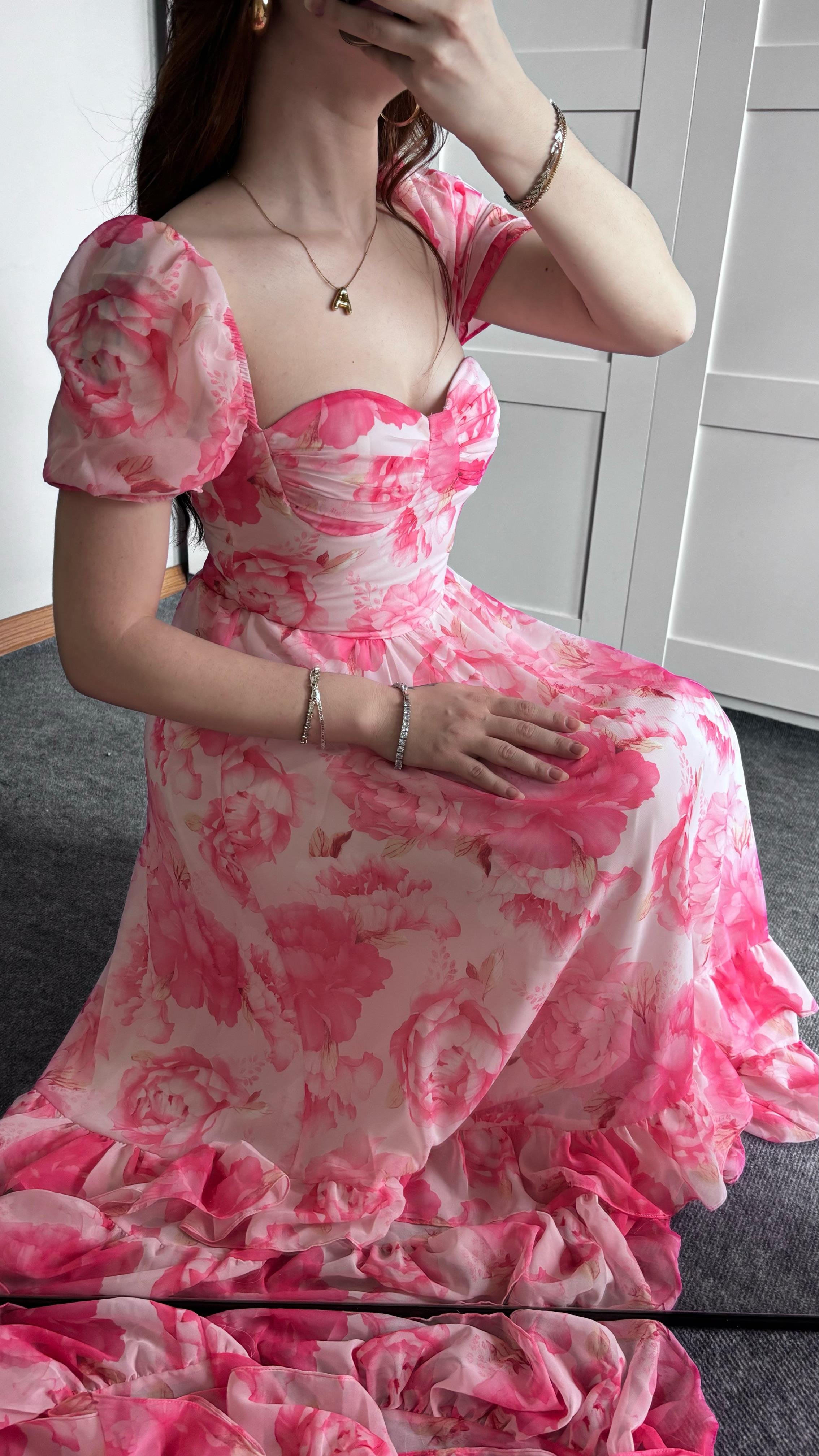 Bahar Elbise