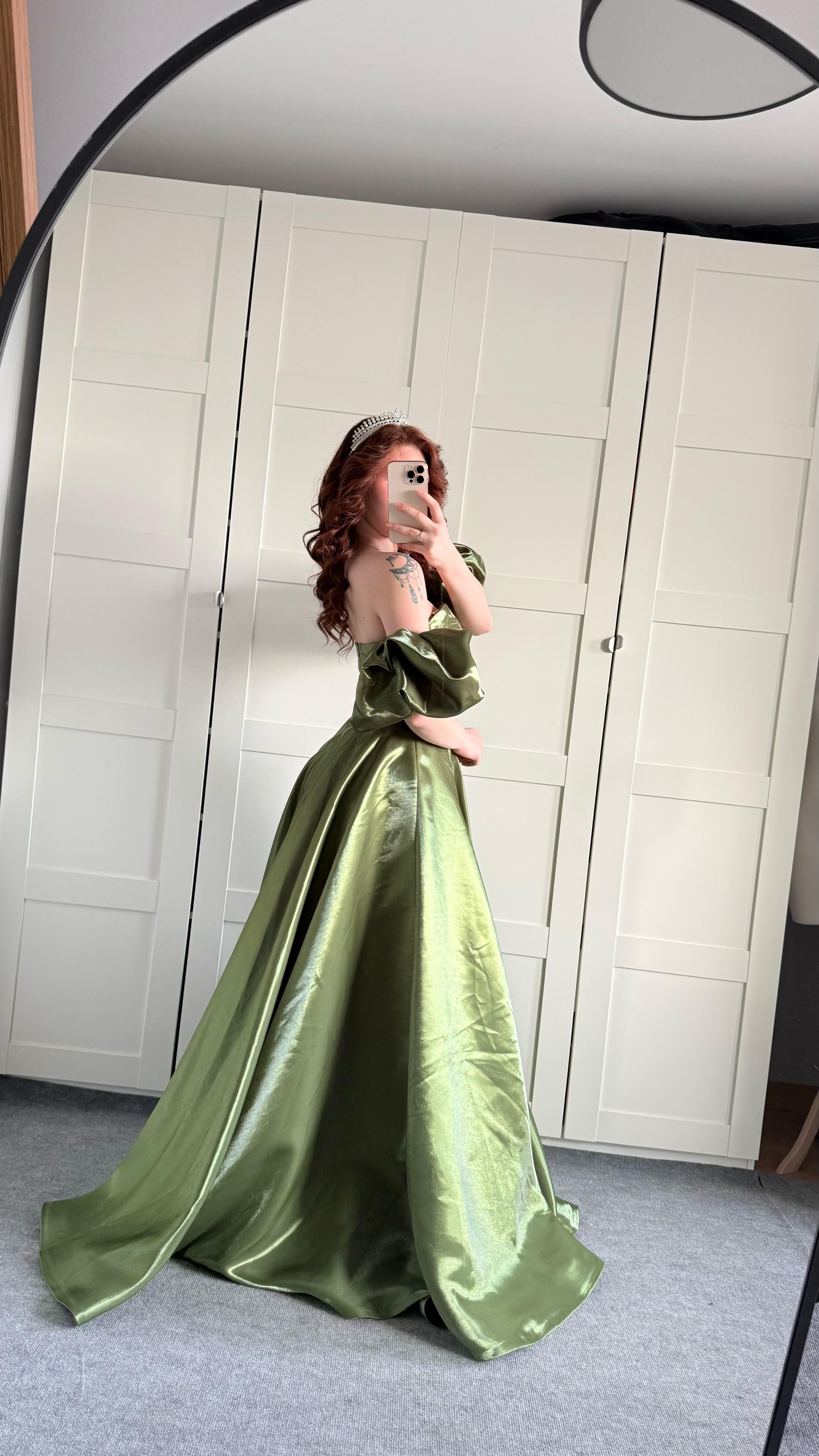 Barbie princess Abiye Haki Yeşil 