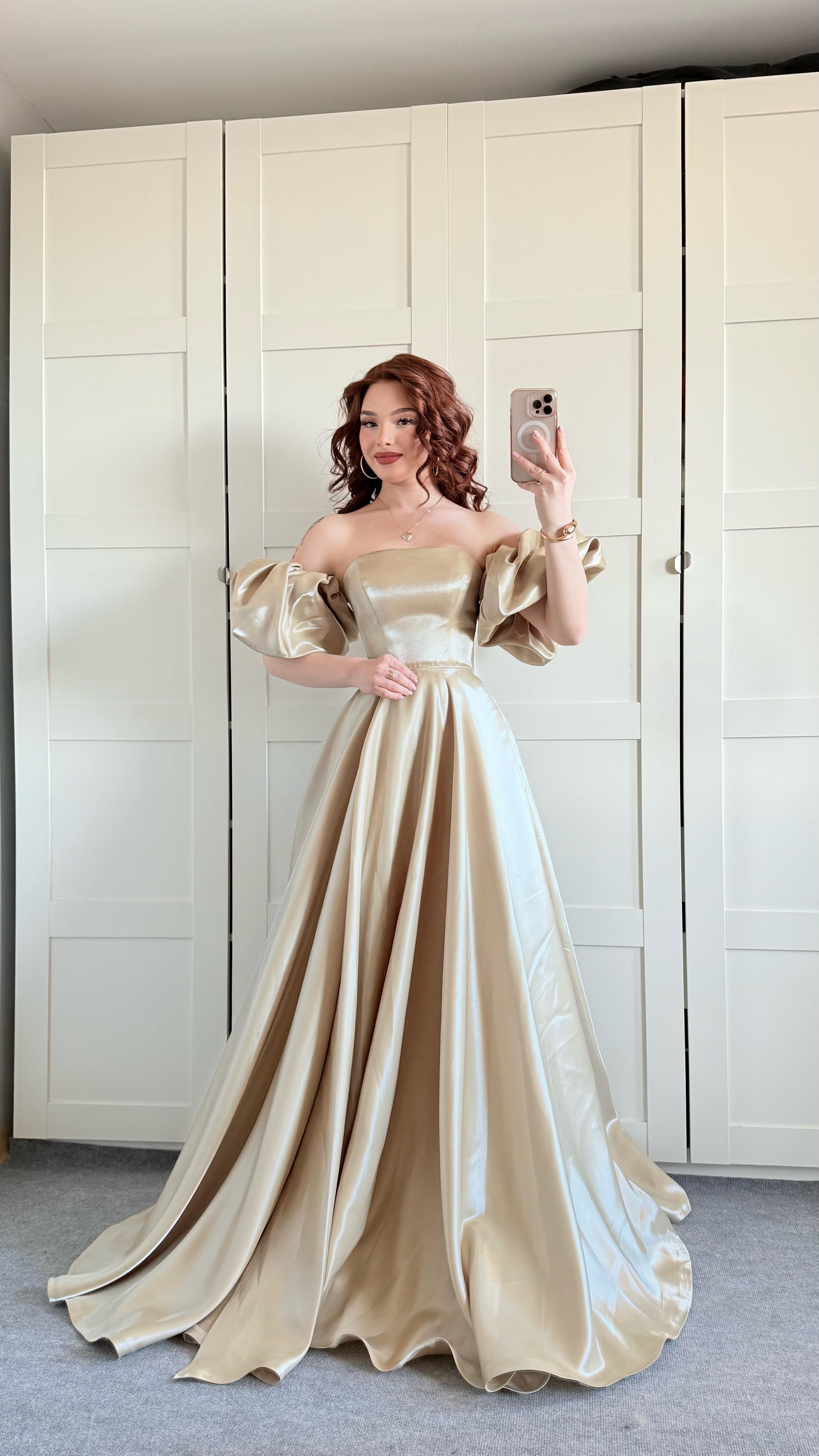 Barbie princess Abiye Olive